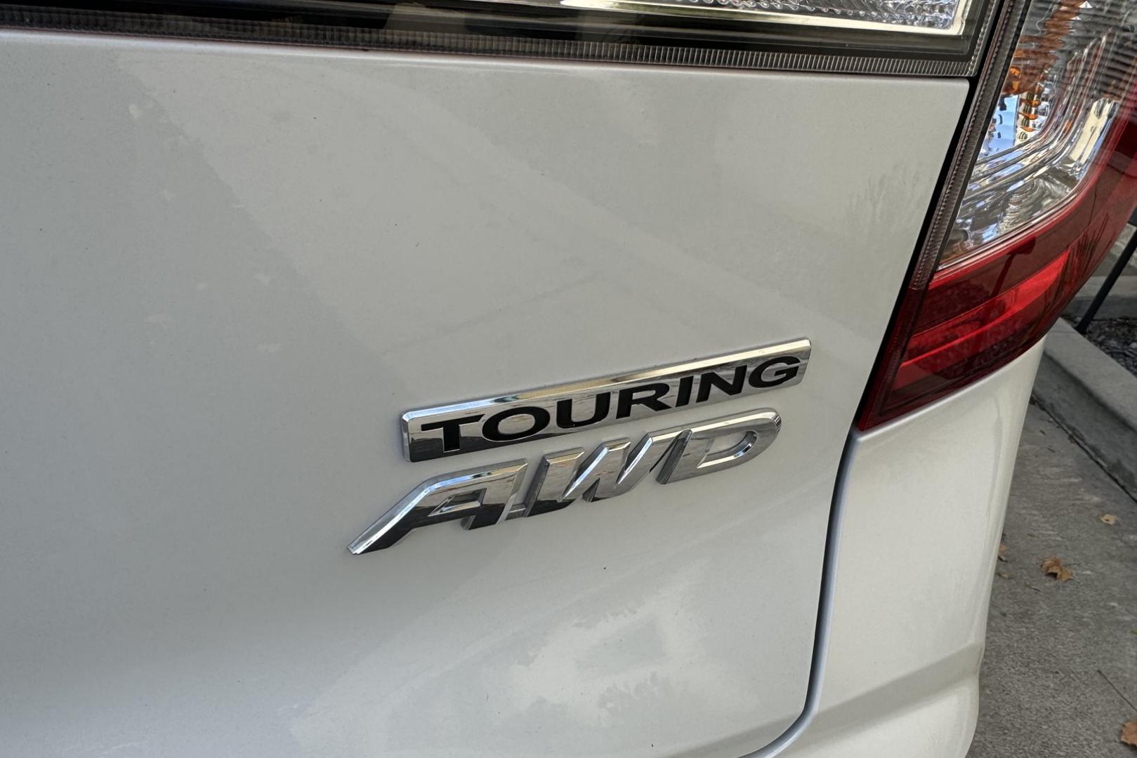2021 Platinum White Pearl /Black Honda Pilot Touring (5FNYF6H96MB) with an V6 3.5 Liter engine, Automatic 9 Speed transmission, located at 2304 W. Main St., Boise, ID, 83702, (208) 342-7777, 43.622105, -116.218658 - 8 Passenger Seating! New Tires Too! - Photo#27