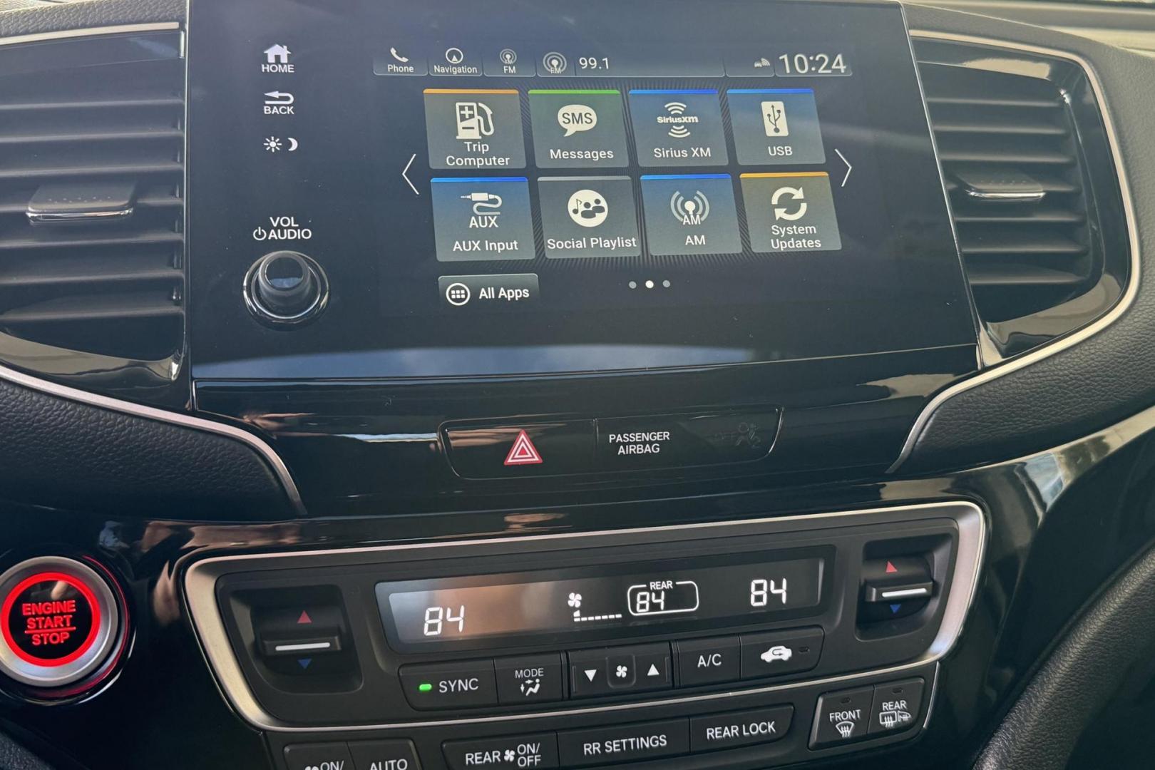 2021 Platinum White Pearl /Black Honda Pilot Touring (5FNYF6H96MB) with an V6 3.5 Liter engine, Automatic 9 Speed transmission, located at 2304 W. Main St., Boise, ID, 83702, (208) 342-7777, 43.622105, -116.218658 - 8 Passenger Seating! New Tires Too! - Photo#8