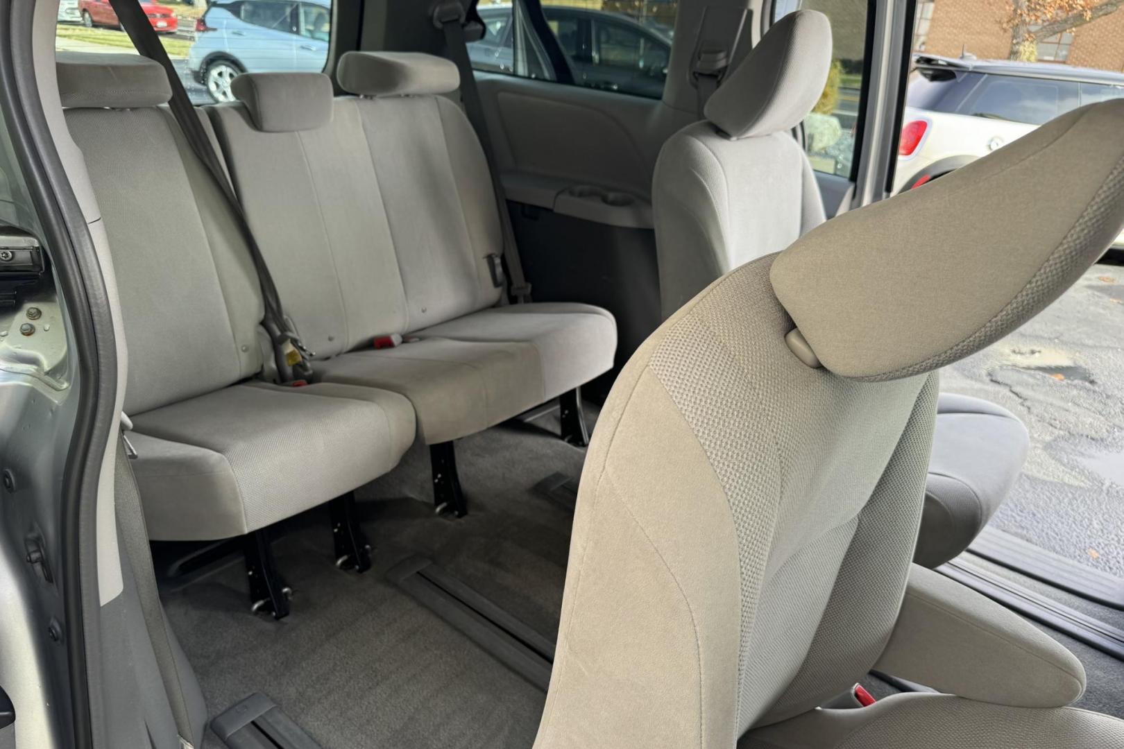 2018 Shimmering Silver /Gray Toyota Sienna L (5TDZZ3DC8JS) with an V6 3.5 Liter engine, Automatic 8 Speed transmission, located at 2304 W. Main St., Boise, ID, 83702, (208) 342-7777, 43.622105, -116.218658 - 4 Captains Chairs! 7 Passenger! Dual Sliding Doors! - Photo#18