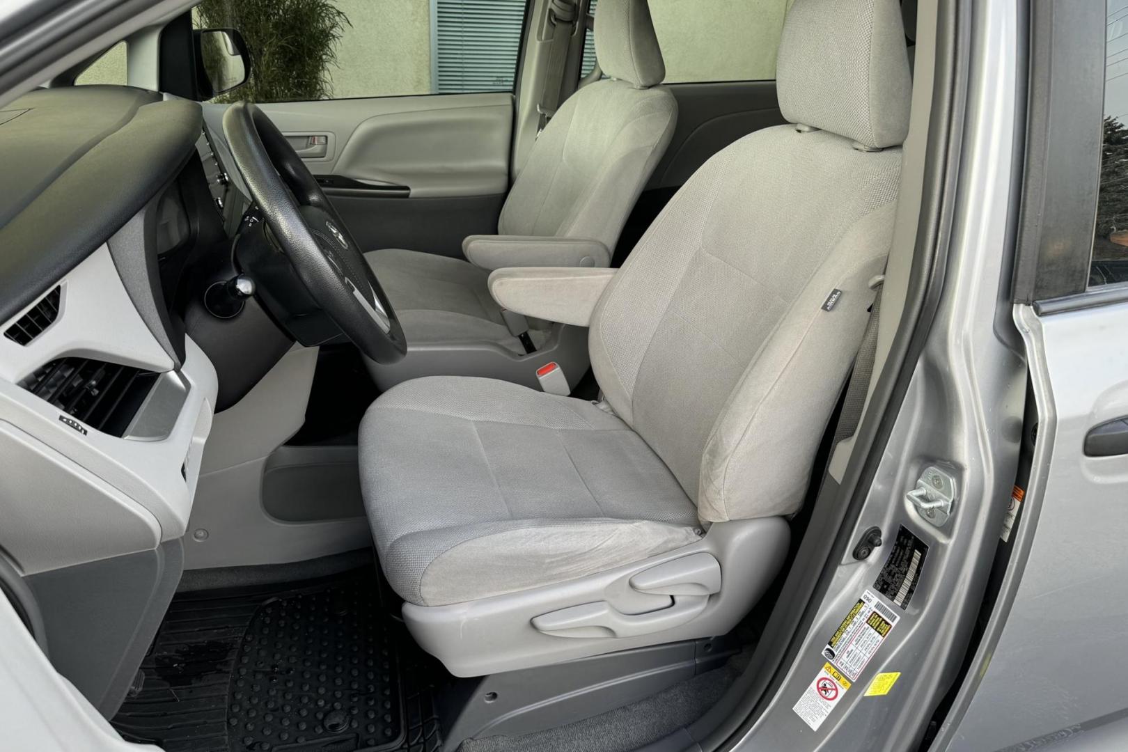 2018 Shimmering Silver /Gray Toyota Sienna L (5TDZZ3DC8JS) with an V6 3.5 Liter engine, Automatic 8 Speed transmission, located at 2304 W. Main St., Boise, ID, 83702, (208) 342-7777, 43.622105, -116.218658 - 4 Captains Chairs! 7 Passenger! Dual Sliding Doors! - Photo#7