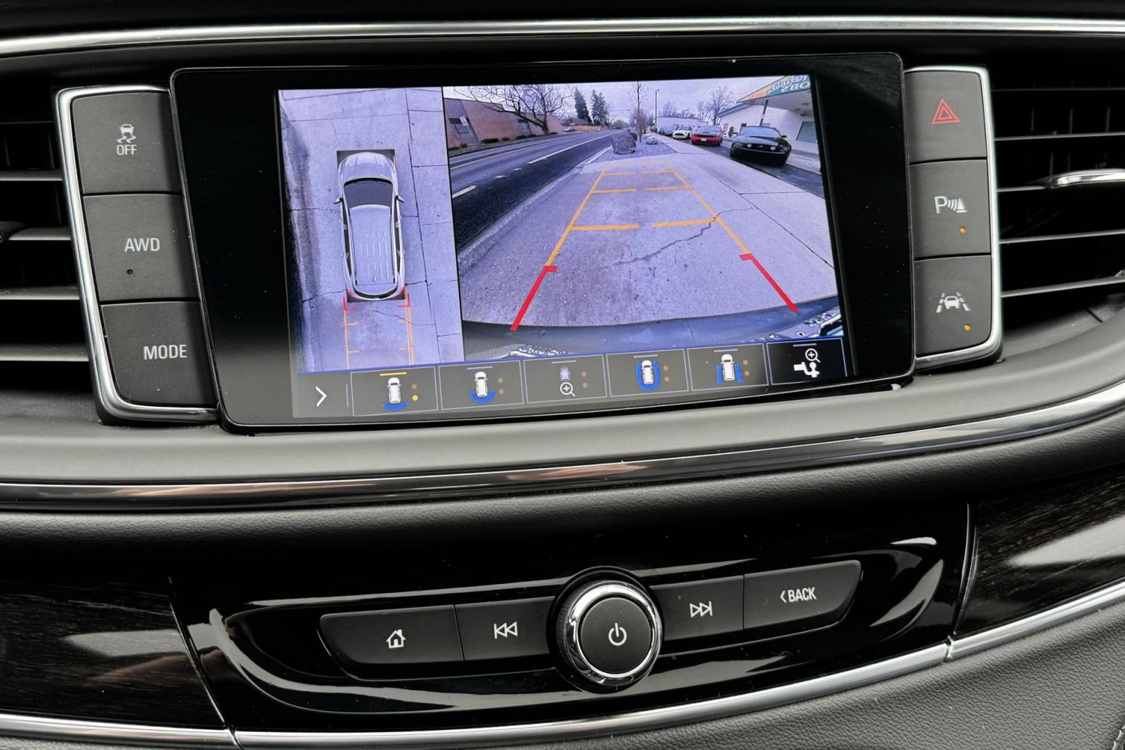 2021 Satin Steel Metallic /Ebony Leather Buick Enlcave Avenir (5GAEVCKW6MJ) with an V6 3.6 Liter engine, Automatic 9 Speed transmission, located at 2304 W. Main St., Boise, ID, 83702, (208) 342-7777, 43.622105, -116.218658 - Clean One Owner Idaho SUV! Highly Optioned And Loaded With Safety Features! - Photo#7