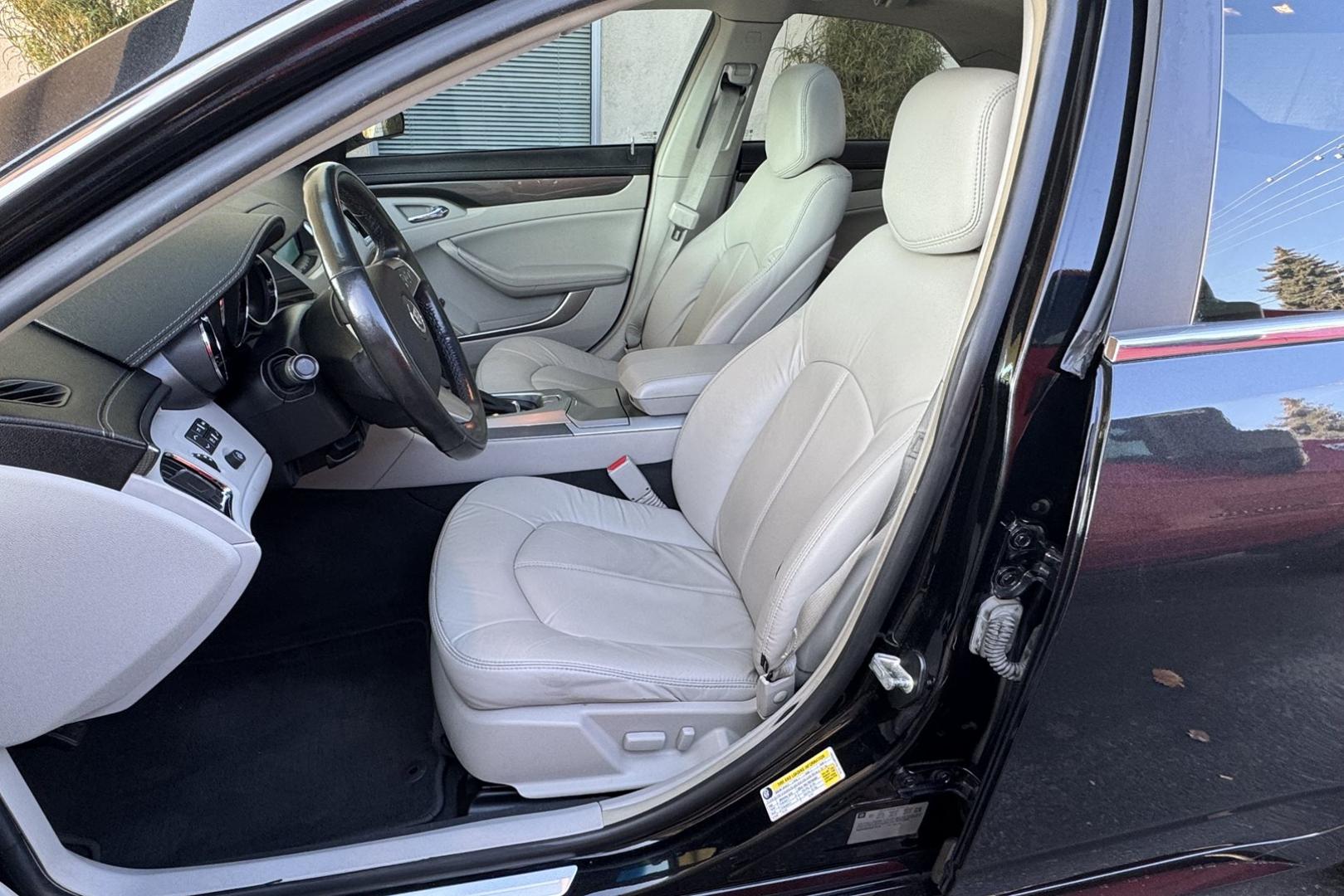 2012 Black Diamond Tricoat /Light Titanium w/ Ebony Accents Cadillac CTS (1G6DA5E57C0) with an V6 3.0 Liter engine, Automatic 6 Speed transmission, located at 2304 W. Main St., Boise, ID, 83702, (208) 342-7777, 43.622105, -116.218658 - Clean Car With Luxury To Spare! - Photo#7