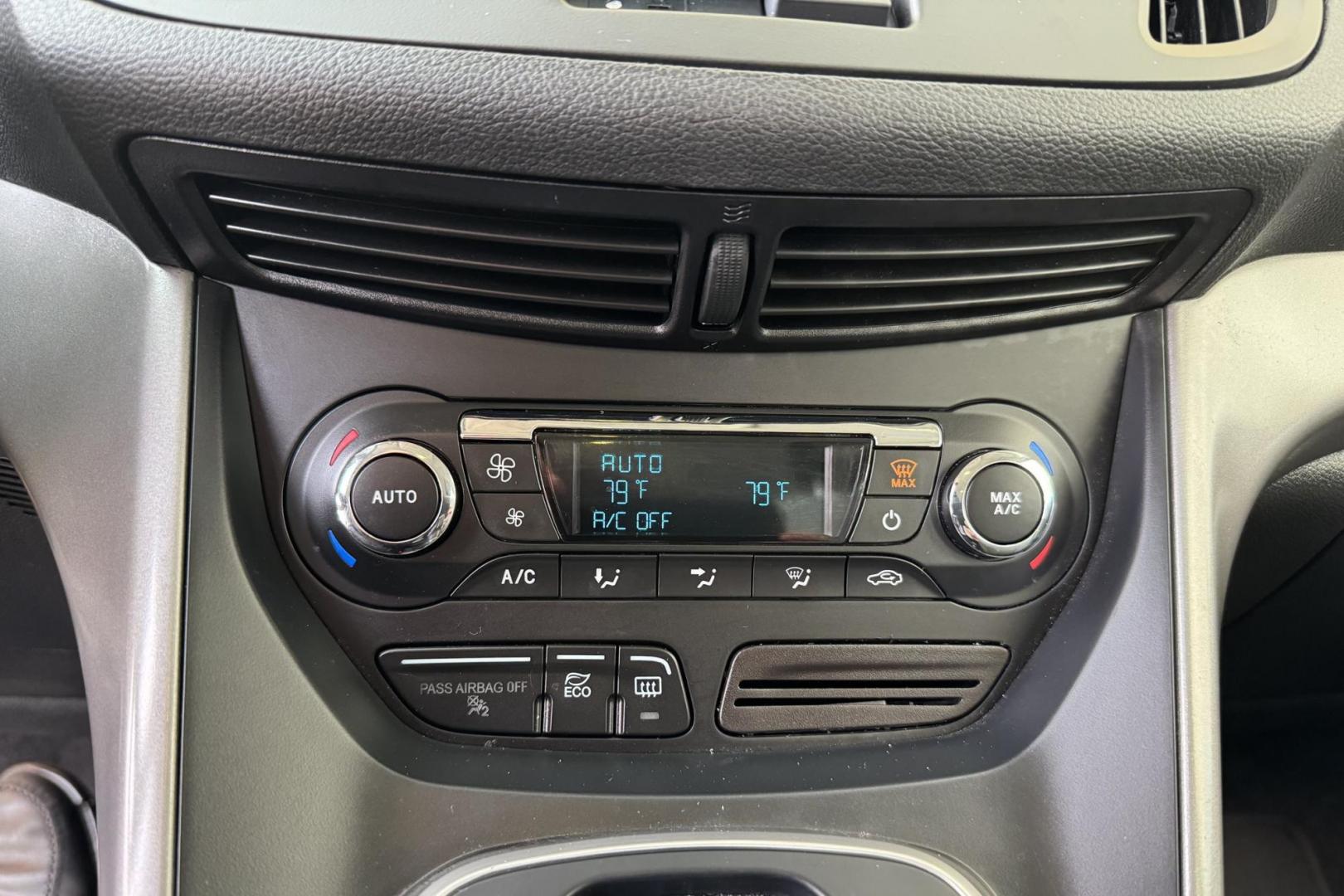 2016 Kona Blue /Gray Ford C-Max Hybrid SE (1FADP5AU5GL) with an 4 Cyl 2.0 Liter Hybrid engine, Automatic transmission, located at 2304 W. Main St., Boise, ID, 83702, (208) 342-7777, 43.622105, -116.218658 - New Tires! Great Fuel Economy! Upgraded To Apple Car Play/Android Auto! - Photo#11