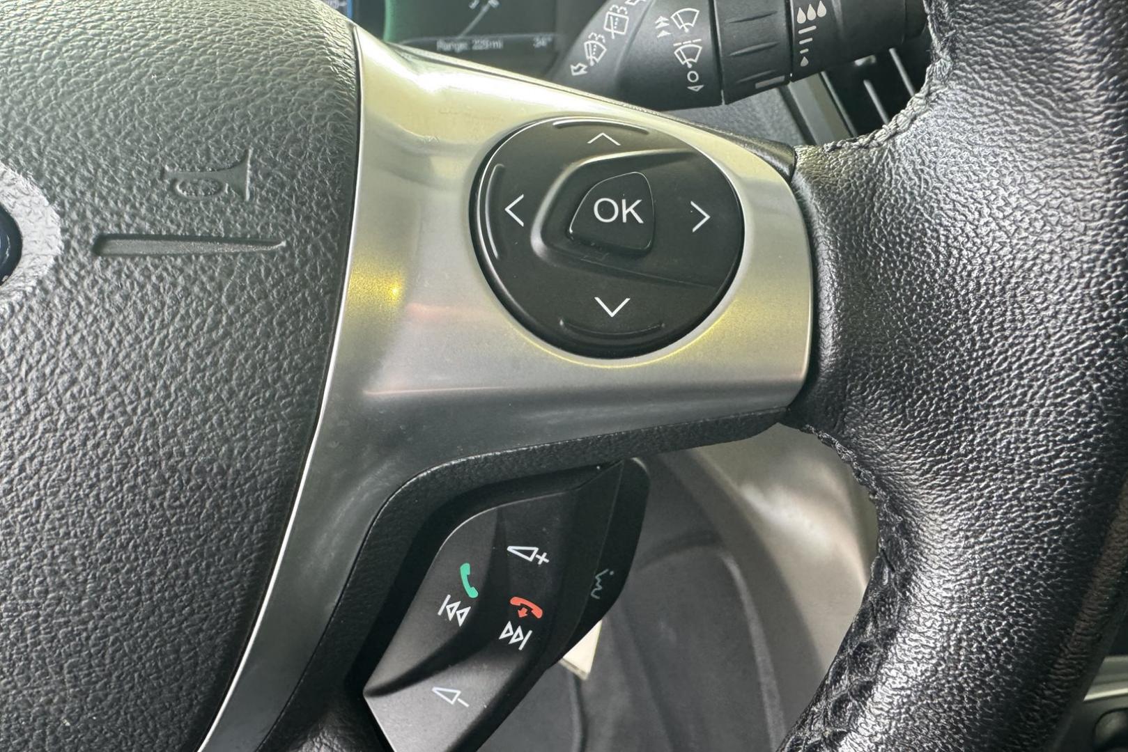 2016 Kona Blue /Gray Ford C-Max Hybrid SE (1FADP5AU5GL) with an 4 Cyl 2.0 Liter Hybrid engine, Automatic transmission, located at 2304 W. Main St., Boise, ID, 83702, (208) 342-7777, 43.622105, -116.218658 - New Tires! Great Fuel Economy! Upgraded To Apple Car Play/Android Auto! - Photo#9