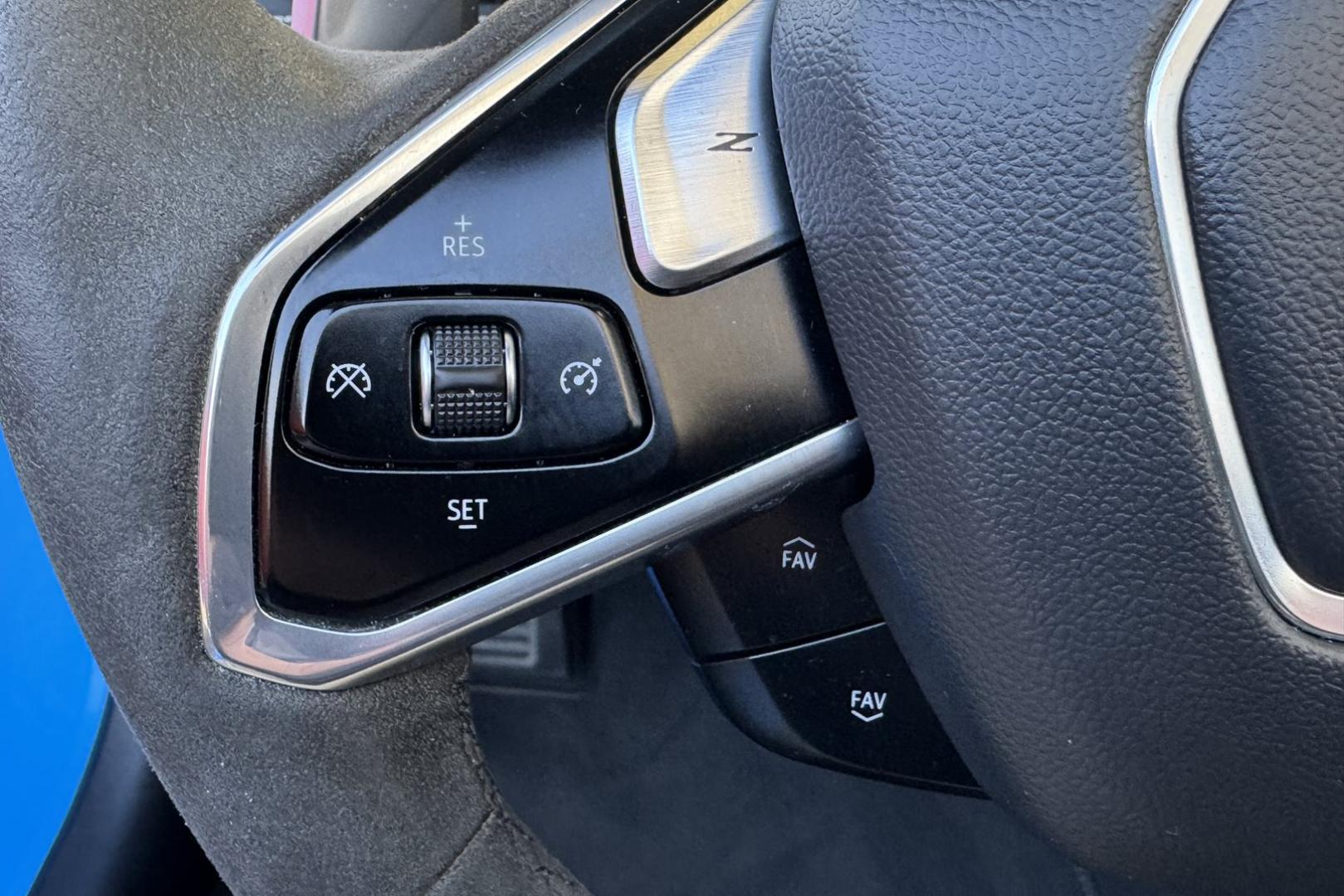 2021 Rapid Blue /Jet Black Chevrolet Corvette Stingray 2LT Z51 (1G1YB3D43M5) with an V8 6.2 Liter engine, Automatic 8 Speed transmission, located at 2304 W. Main St., Boise, ID, 83702, (208) 342-7777, 43.622105, -116.218658 - New Tires! Well Cared For C8 Convertible! - Photo#16