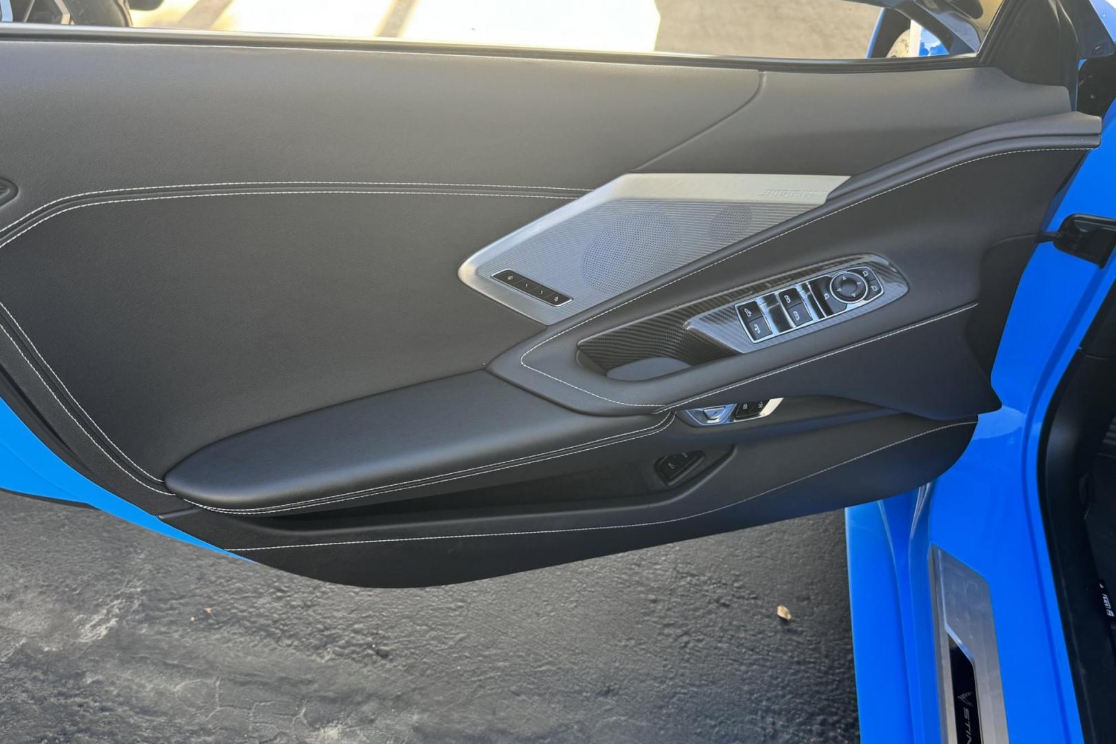 2021 Rapid Blue /Jet Black Chevrolet Corvette Stingray 2LT Z51 (1G1YB3D43M5) with an V8 6.2 Liter engine, Automatic 8 Speed transmission, located at 2304 W. Main St., Boise, ID, 83702, (208) 342-7777, 43.622105, -116.218658 - New Tires! Well Cared For C8 Convertible! - Photo#8