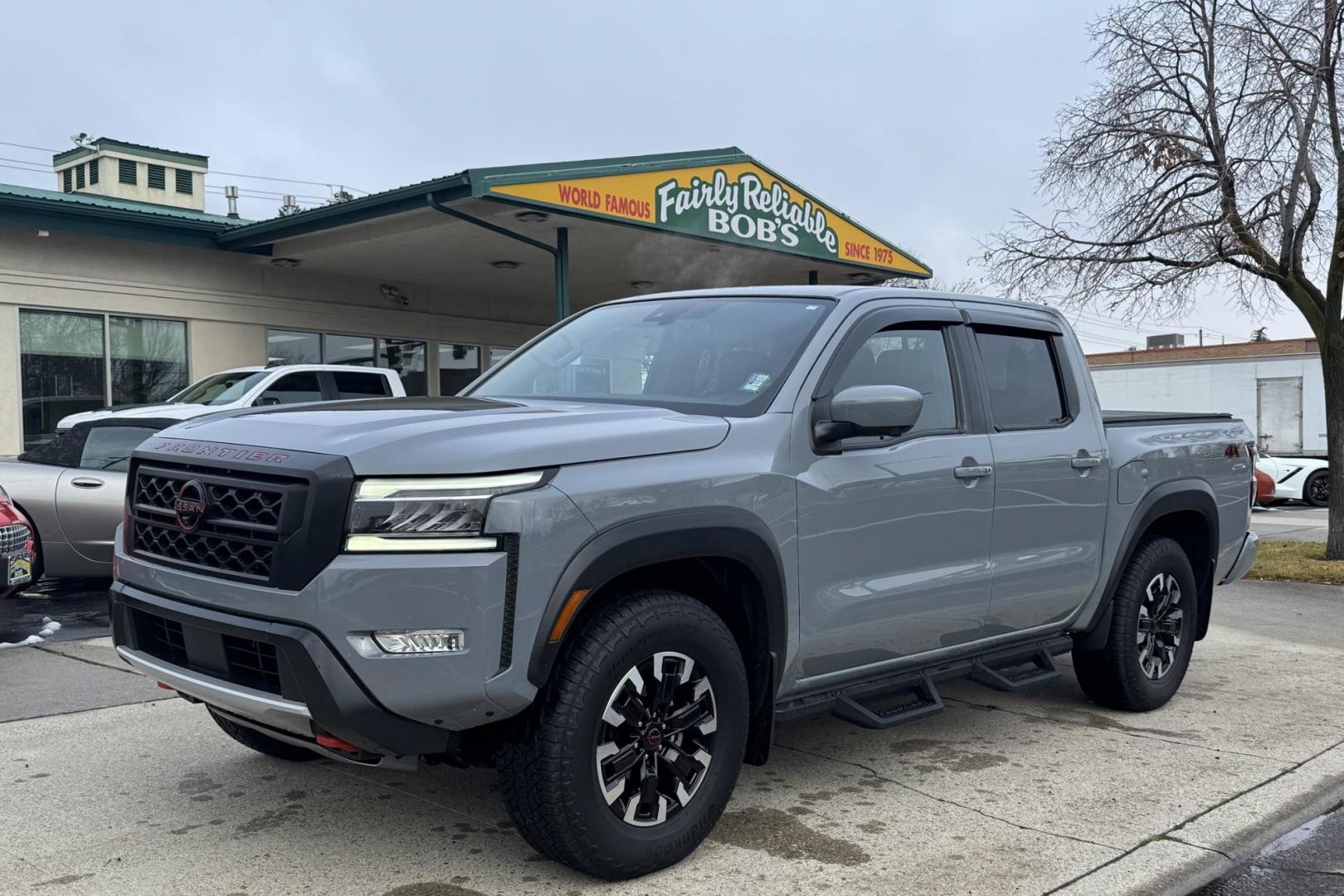 2022 Boulder Gray Pearl /Black Nissan Frontier PRO-4X (1N6ED1EK7NN) with an V6 3.8 Liter engine, Automatic 9 Speed transmission, located at 2304 W. Main St., Boise, ID, 83702, (208) 342-7777, 43.622105, -116.218658 - Photo#0