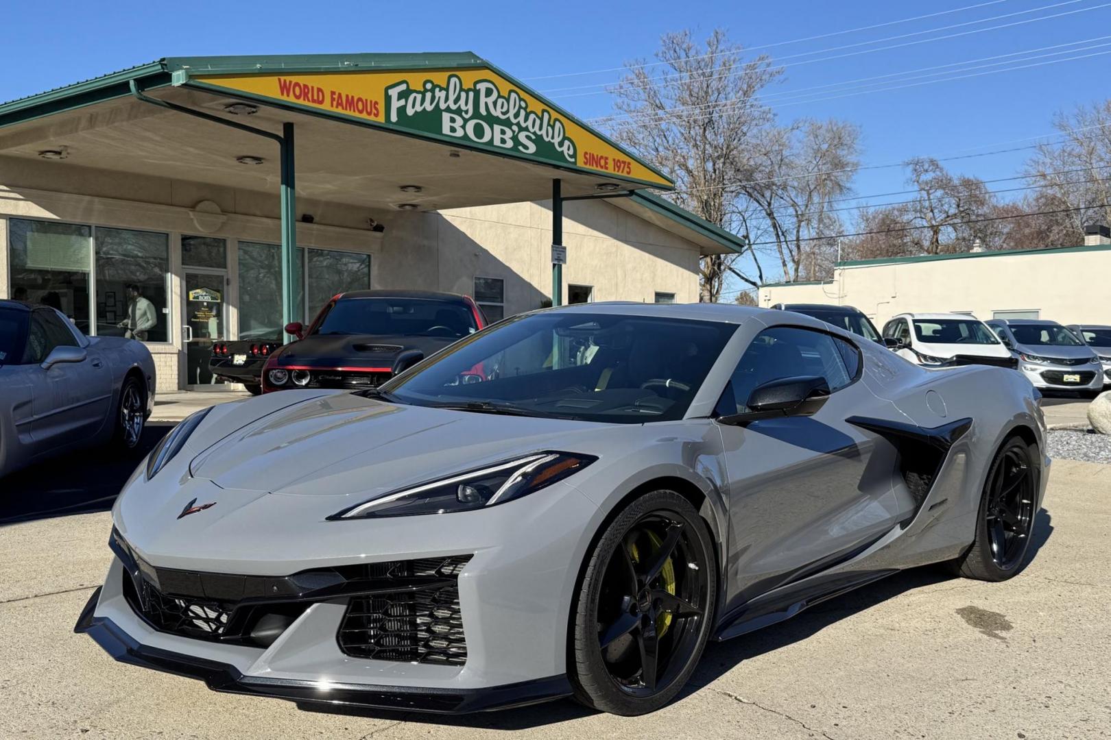 2024 Hypersonic Gray /Jet Black Chevrolet Corvette E-Ray 3LZ (1G1YM2D40R5) with an V8 6.2 Liter engine, Automatic 8 Speed transmission, located at 2304 W. Main St., Boise, ID, 83702, (208) 342-7777, 43.622105, -116.218658 - Photo#27