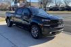2022 Black /Black Chevrolet Silverado 1500 RST Z/71 (1GCUYEEL6NZ) with an V8 6.2 Liter engine, Automatic 10 Speed transmission, located at 2304 W. Main St., Boise, ID, 83702, (208) 342-7777, 43.622105, -116.218658 - Low Mileage! - Photo#2