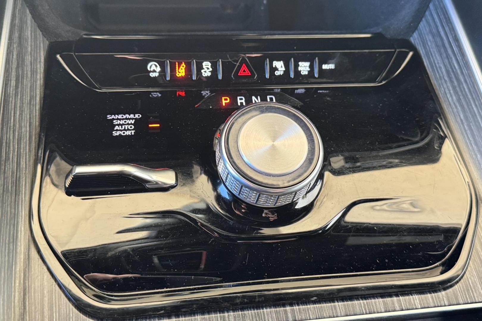 2023 Bright White /Black Jeep Wagoneer L Series II (1C4SJSBP1PS) with an V6 3.0 Liter Twin Turbo engine, Automatic 8 Speed transmission, located at 2304 W. Main St., Boise, ID, 83702, (208) 342-7777, 43.622105, -116.218658 - Seats 8 And Super Smooth Ride! - Photo#13