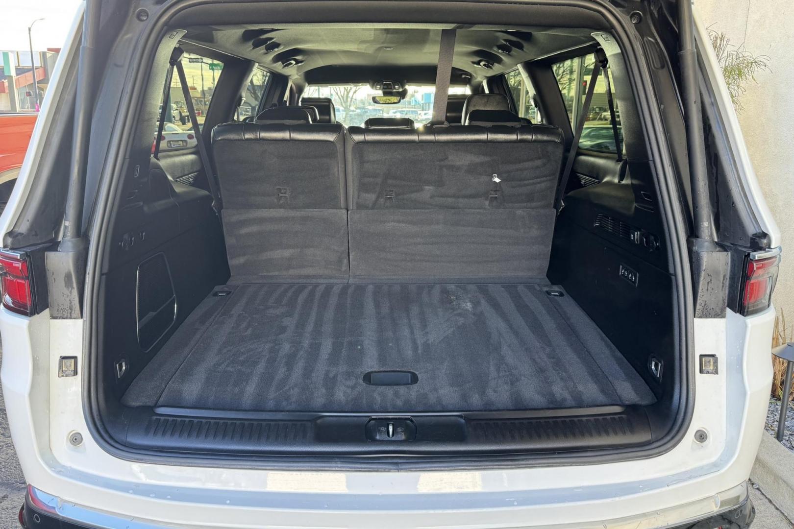 2023 Bright White /Black Jeep Wagoneer L Series II (1C4SJSBP1PS) with an V6 3.0 Liter Twin Turbo engine, Automatic 8 Speed transmission, located at 2304 W. Main St., Boise, ID, 83702, (208) 342-7777, 43.622105, -116.218658 - Seats 8 And Super Smooth Ride! - Photo#25