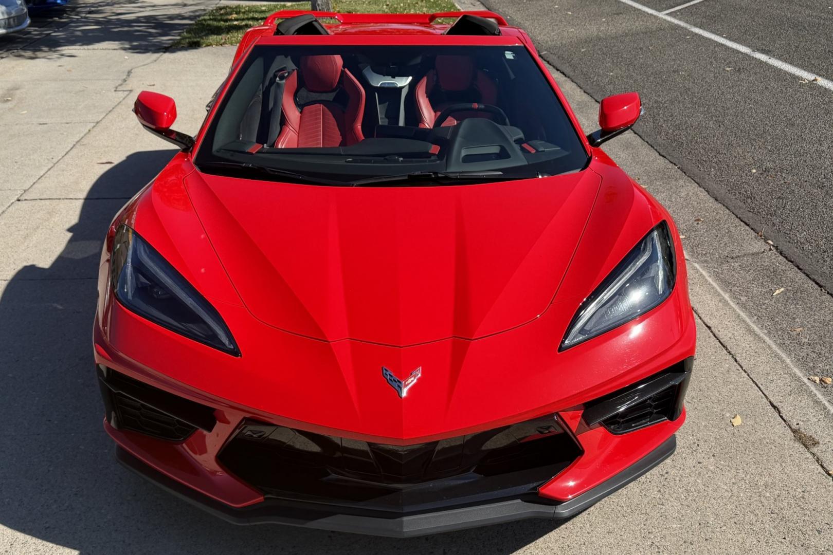 2020 Victory Red /Adrenaline Red Chevrolet Corvette Stingray Convertible 2LT Z51 (1G1Y73D41L5) with an V8 6.2 Liter engine, Automatic 8 Speed transmission, located at 2304 W. Main St., Boise, ID, 83702, (208) 342-7777, 43.622105, -116.218658 - Breathtaking C8 Convertible!- Photo#3