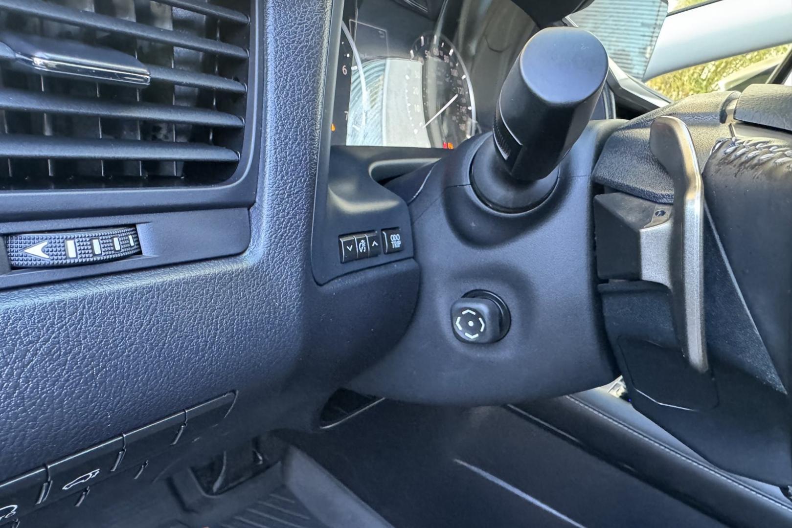 2021 Atomic Silver /Black Lexus RX 350L Luxury (JTJJZKFAXM2) with an V6 3.5 Liter engine, Automatic 8 Speed transmission, located at 2304 W. Main St., Boise, ID, 83702, (208) 342-7777, 43.622105, -116.218658 - Photo#27