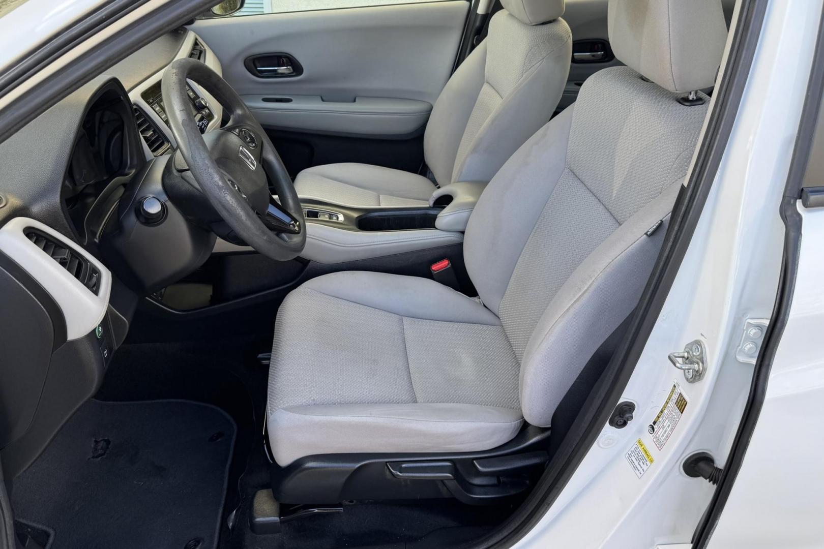2016 White /Gray Honda HR-V LX (3CZRU6H32GM) with an 4 Cyl 1.8 Liter engine, Automatic transmission, located at 2304 W. Main St., Boise, ID, 83702, (208) 342-7777, 43.622105, -116.218658 - Great Fuel Economy And All Wheel Drive! - Photo#5