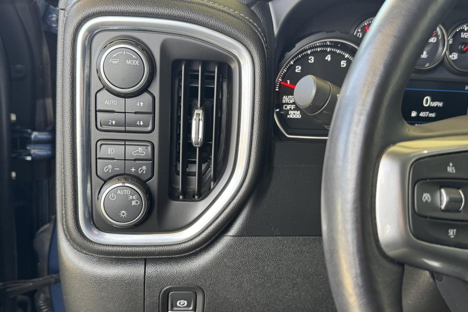 2021 Blue /Black Chevrolet Silverado 1500 RST Z/71 (1GCUYEET8MZ) with an 6 Cyl 3.0 Liter Turbo Diesel engine, Automatic 10 Speed transmission, located at 2304 W. Main St., Boise, ID, 83702, (208) 342-7777, 43.622105, -116.218658 - Great For Fuel Economy And Towing! - Photo#11