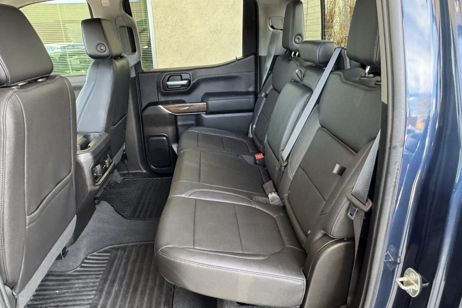 2021 Blue /Black Chevrolet Silverado 1500 RST Z/71 (1GCUYEET8MZ) with an 6 Cyl 3.0 Liter Turbo Diesel engine, Automatic 10 Speed transmission, located at 2304 W. Main St., Boise, ID, 83702, (208) 342-7777, 43.622105, -116.218658 - Great For Fuel Economy And Towing! - Photo#18