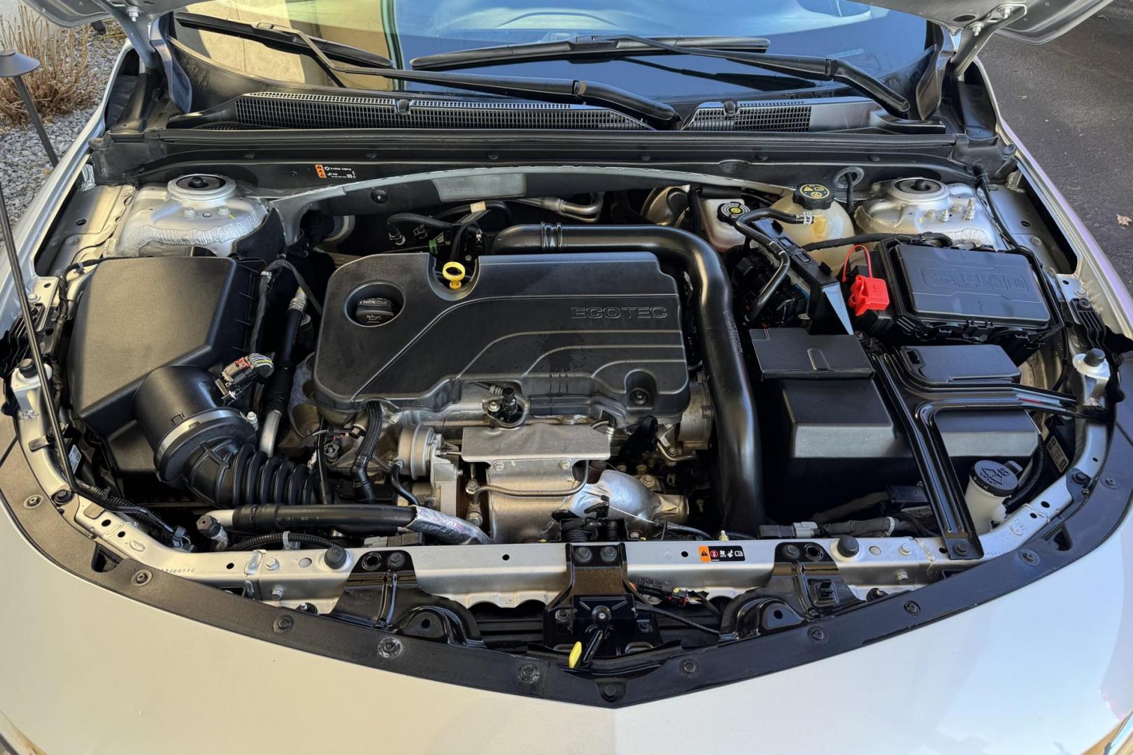 2022 Silver Ice Metallic /Black Chevrolet Malibu LT (1G1ZD5ST5NF) with an 4 Cyl 1.5 Liter Turbo engine, Automatic transmission, located at 2304 W. Main St., Boise, ID, 83702, (208) 342-7777, 43.622105, -116.218658 - New Tires! Power Sunroof! Lots of Leg Room And Great Fuel Economy! - Photo#15