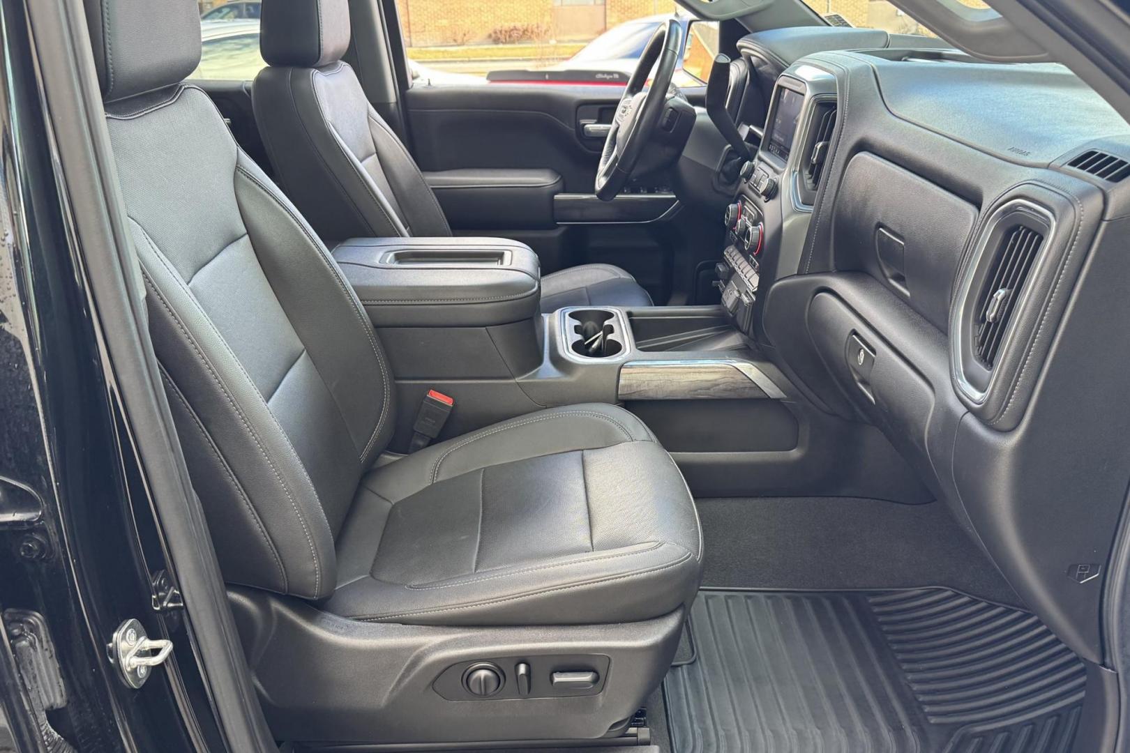2021 Black /Jet Black Chevrolet Silverado 1500 LTZ (1GCUYGEL8MZ) with an V8 6.2 Liter engine, Automatic 10 Speed transmission, located at 2304 W. Main St., Boise, ID, 83702, (208) 342-7777, 43.622105, -116.218658 - Low Mileage And Clean! - Photo#22