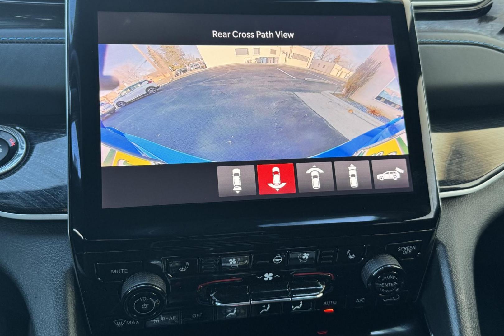 2022 Hydro Blue Pearl /Black Jeep Grand Cherokee 4xe Trailhawk (1C4RJYC67N8) with an 4 Cyl 2.0 Liter Hybrid engine, Automatic 8 Speed transmission, located at 2304 W. Main St., Boise, ID, 83702, (208) 342-7777, 43.622105, -116.218658 - Photo#6