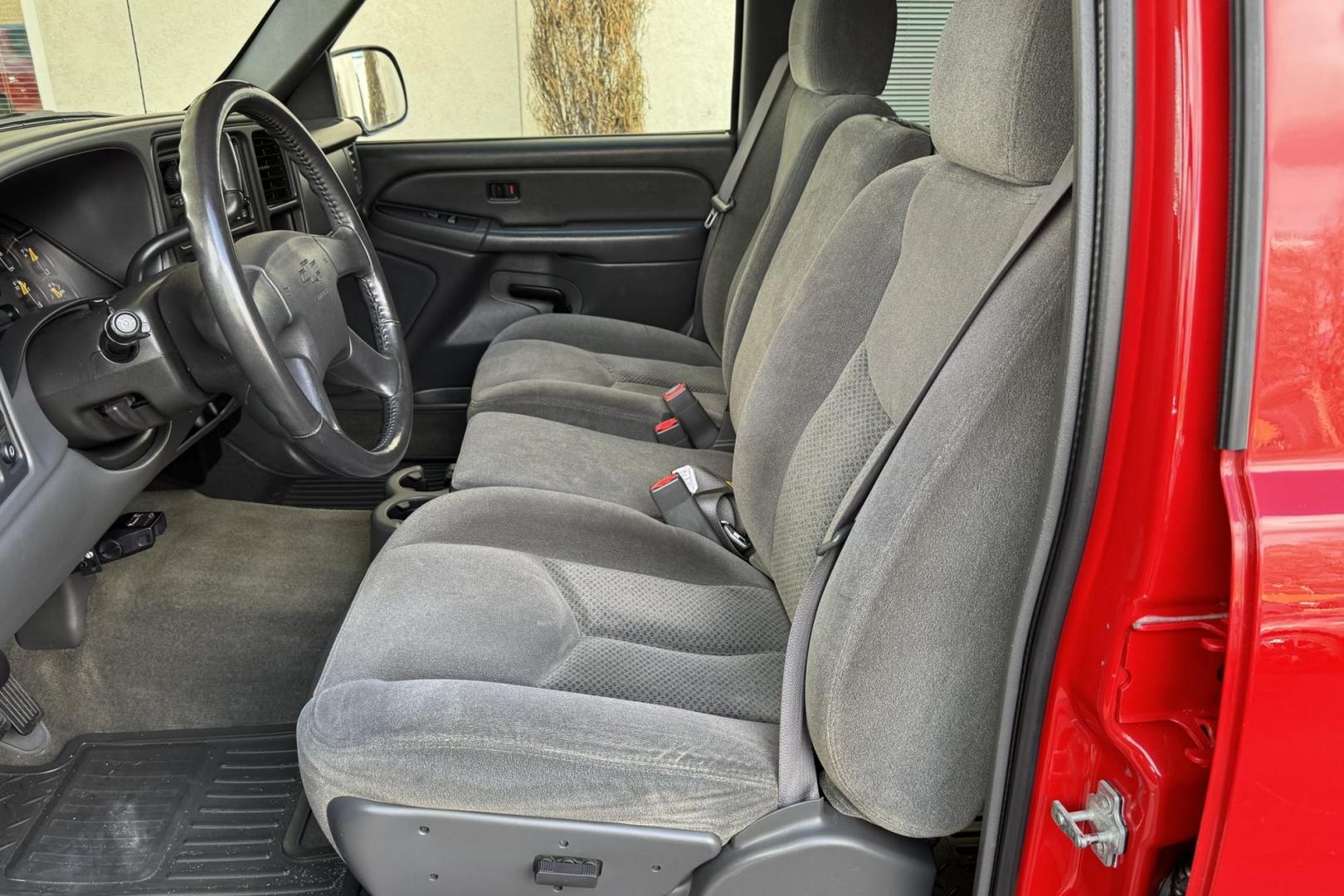 2005 Victory Red /Gray Chevrolet Silverado 1500 Z71 (2GCEK13T051) with an V8 5.3 Liter engine, Automatic transmission, located at 2304 W. Main St., Boise, ID, 83702, (208) 342-7777, 43.622105, -116.218658 - Idaho Truck From Day 1! Clean, Rare Find With 64k Actual Miles! - Photo#9