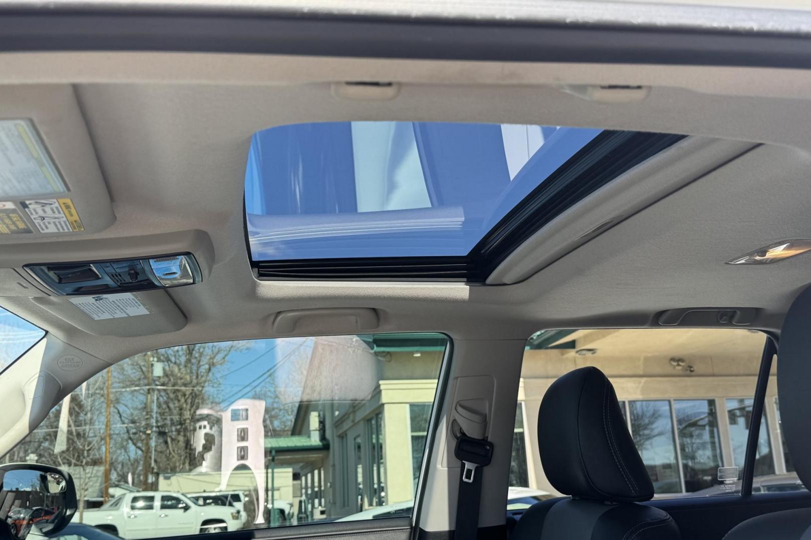 2021 Super White /Black Toyota 4Runner SR5 Premium (JTENU5JR6M5) with an V6 3.5 Liter engine, Automatic transmission, located at 2304 W. Main St., Boise, ID, 83702, (208) 342-7777, 43.622105, -116.218658 - Attention To Detail! This One Is Nice! 3rd Row Seating! - Photo#3