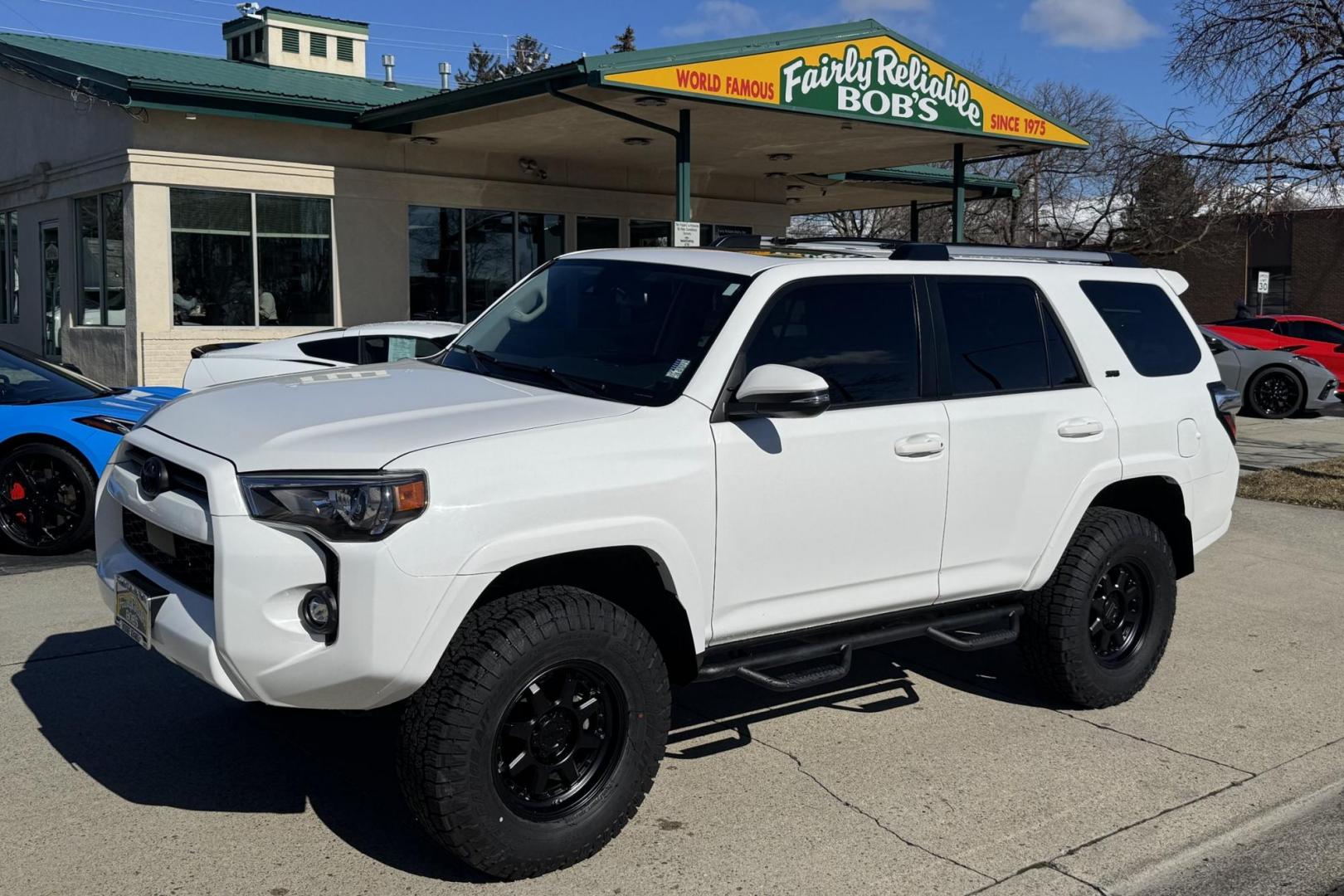 2021 Super White /Black Toyota 4Runner SR5 Premium (JTENU5JR6M5) with an V6 3.5 Liter engine, Automatic transmission, located at 2304 W. Main St., Boise, ID, 83702, (208) 342-7777, 43.622105, -116.218658 - Attention To Detail! This One Is Nice! 3rd Row Seating! - Photo#0