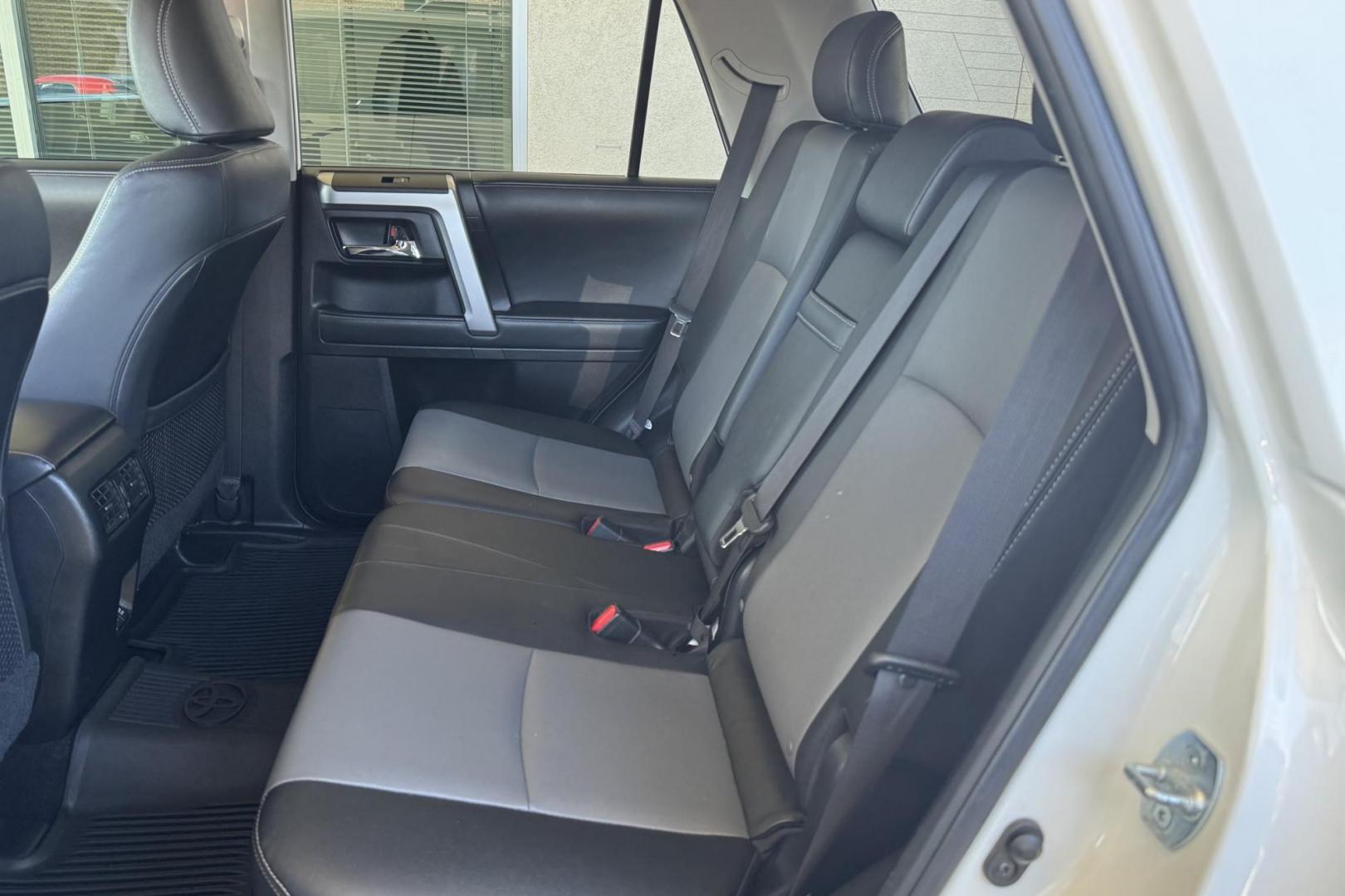 2021 Super White /Black Toyota 4Runner SR5 Premium (JTENU5JR6M5) with an V6 3.5 Liter engine, Automatic transmission, located at 2304 W. Main St., Boise, ID, 83702, (208) 342-7777, 43.622105, -116.218658 - Attention To Detail! This One Is Nice! 3rd Row Seating! - Photo#7