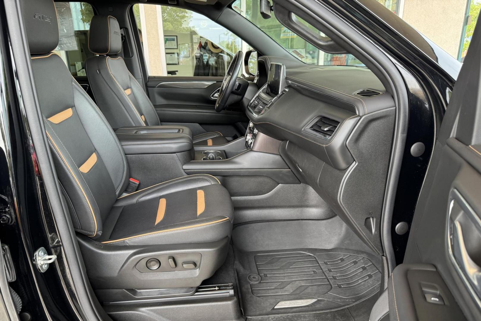 2022 Black /Jet Black/Umber GMC Yukon AT4 (1GKS2CKL9NR) with an V8 6.2 Liter engine, Automatic 10 Speed transmission, located at 2304 W. Main St., Boise, ID, 83702, (208) 342-7777, 43.622105, -116.218658 - Nicely Optioned! - Photo#26