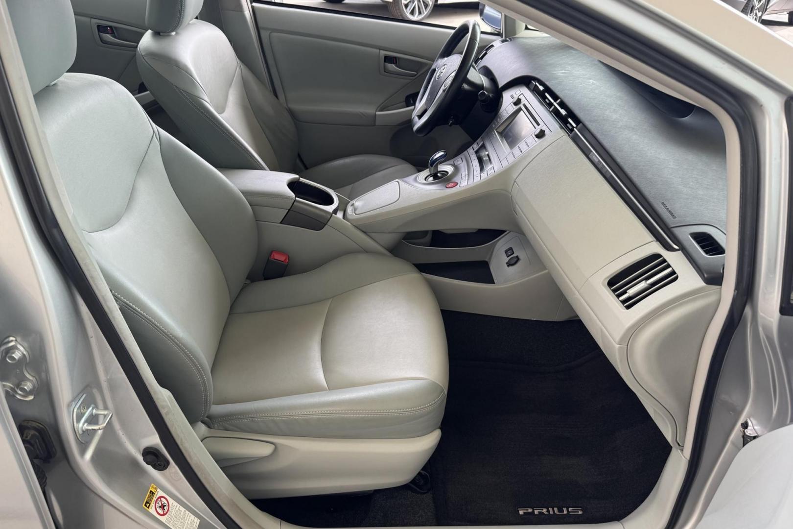 2013 Classic Silver Metallic /Gray Toyota Prius Hatchback IV (JTDKN3DU9D5) with an 4 Cyl 1.8 Liter Hybrid engine, Automatic transmission, located at 2304 W. Main St., Boise, ID, 83702, (208) 342-7777, 43.622105, -116.218658 - One Owner! New Tires And Clean! - Photo#15