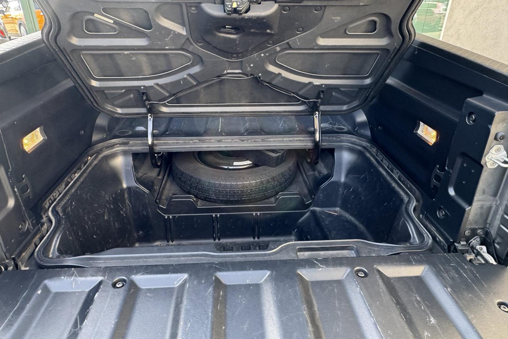 2007 Nimbus Gray /Gray Honda Ridgeline RTL (2HJYK16527H) with an V6 3.5 Liter engine, Automatic transmission, located at 2304 W. Main St., Boise, ID, 83702, (208) 342-7777, 43.622105, -116.218658 - One Owner Idaho Ridgeline! Amazing Condition! - Photo#21
