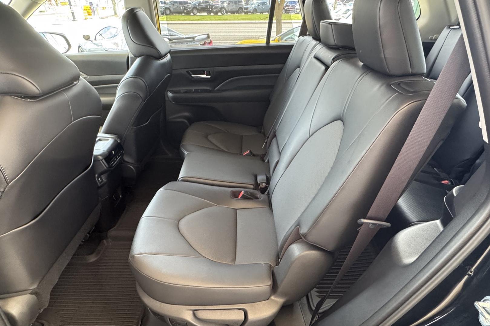 2024 Midnight Black Metallic /Black Toyota Grand Highlander XLE (5TDAAAB5XRS) with an 4 Cyl 2.4 Liter Turbo engine, Automatic 8 Speed transmission, located at 2304 W. Main St., Boise, ID, 83702, (208) 342-7777, 43.622105, -116.218658 - Remaining Factory Warranty! - Photo#12
