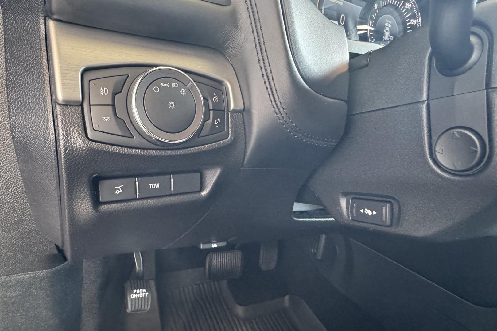 2018 Burgundy Velvet /Black Ford Explorer Platinum (1FM5K8HT3KG) with an V6 3.5 Liter Twin Turbo engine, Automatic 6 Speed transmission, located at 2304 W. Main St., Boise, ID, 83702, (208) 342-7777, 43.622105, -116.218658 - Stunning Explorer! New Tires And Low Mileage! - Photo#10