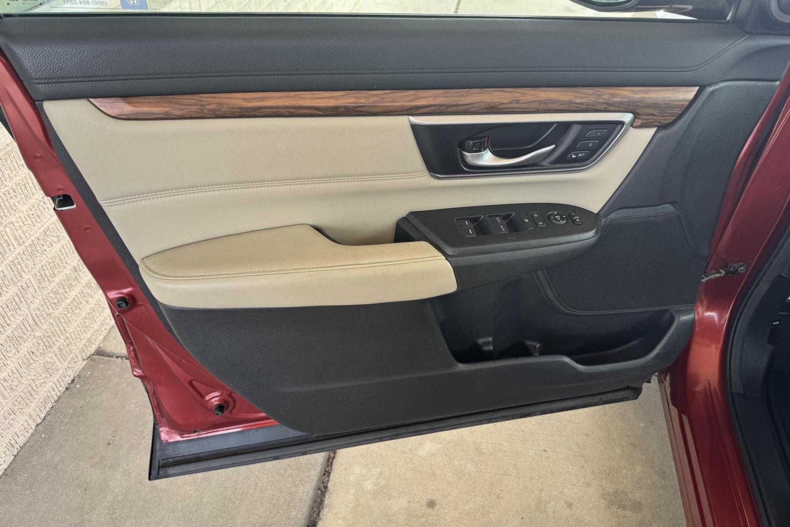 2018 Passion Red Pearl /Oak Honda CR-V EX-L (2HKRW2H87JH) with an 4 Cyl 1.5 Liter Turbo engine, Automatic transmission, located at 2304 W. Main St., Boise, ID, 83702, (208) 342-7777, 43.622105, -116.218658 - Stunning One Owner Idaho SUV! - Photo#5