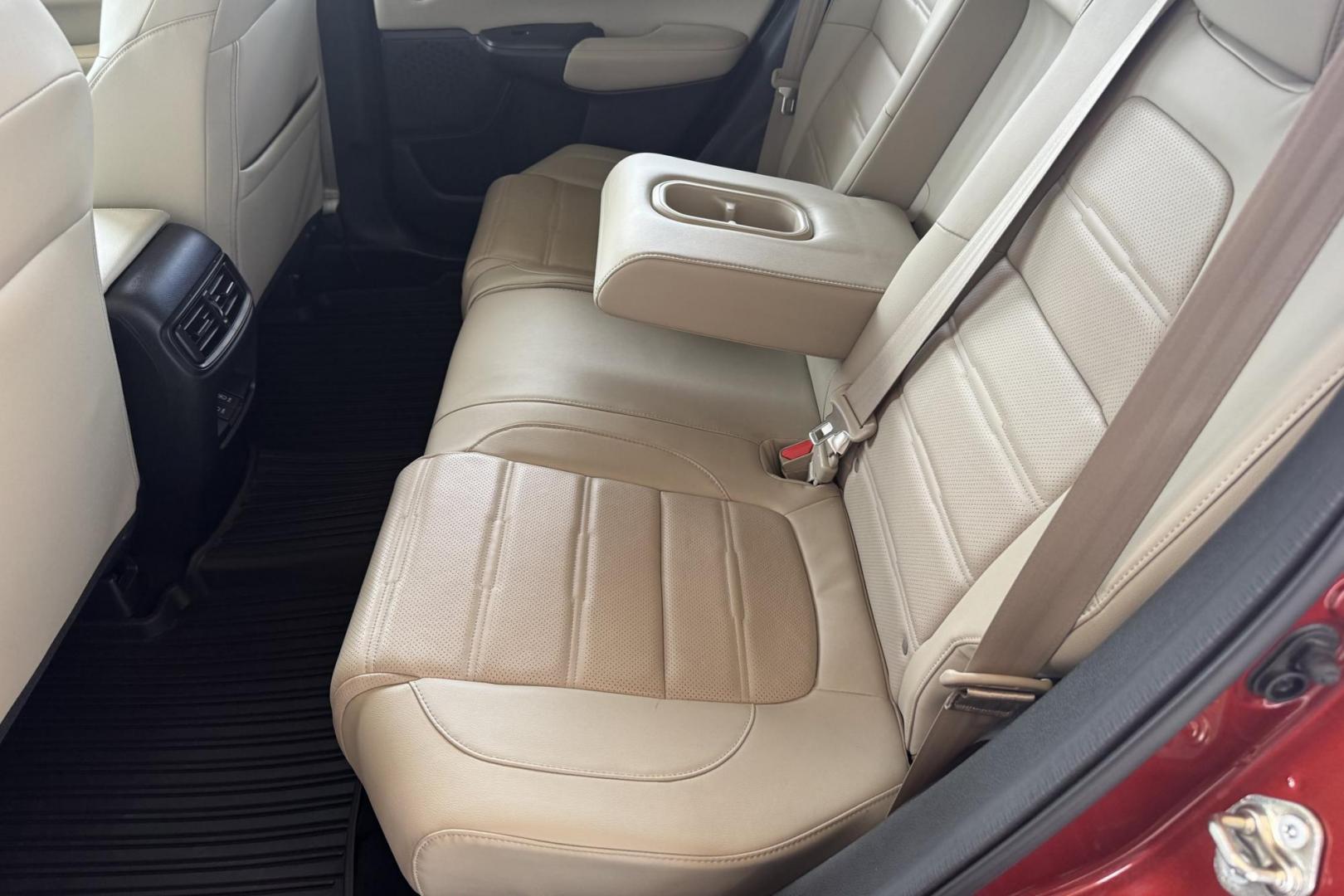 2018 Passion Red Pearl /Oak Honda CR-V EX-L (2HKRW2H87JH) with an 4 Cyl 1.5 Liter Turbo engine, Automatic transmission, located at 2304 W. Main St., Boise, ID, 83702, (208) 342-7777, 43.622105, -116.218658 - Stunning One Owner Idaho SUV! - Photo#8
