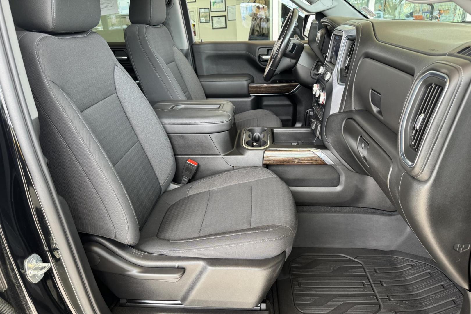 2020 Black /Black GMC Sierra 1500 Elevation X31 (1GTU9CED4LZ) with an V8 5.3 Liter engine, Automatic 8 Speed transmission, located at 2304 W. Main St., Boise, ID, 83702, (208) 342-7777, 43.622105, -116.218658 - Ready To Haul! - Photo#22