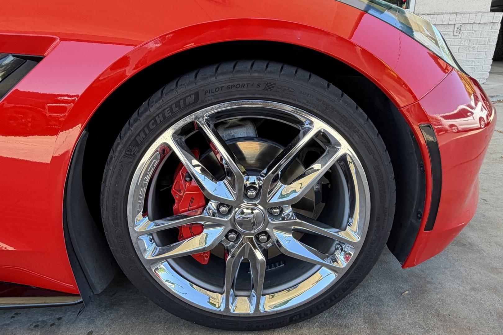 2016 Victory Red /Gray Chevrolet Corvette Stingray 2LT (1G1YD2D77G5) with an V8 6.2 Liter engine, Automatic 8 Speed transmission, located at 2304 W. Main St., Boise, ID, 83702, (208) 342-7777, 43.622105, -116.218658 - Well Cared For And It Shows!- Photo#23