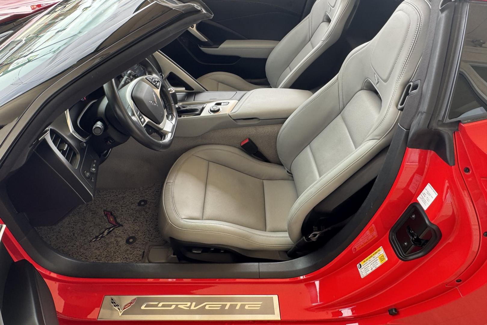 2016 Victory Red /Gray Chevrolet Corvette Stingray 2LT (1G1YD2D77G5) with an V8 6.2 Liter engine, Automatic 8 Speed transmission, located at 2304 W. Main St., Boise, ID, 83702, (208) 342-7777, 43.622105, -116.218658 - Well Cared For And It Shows! - Photo#11