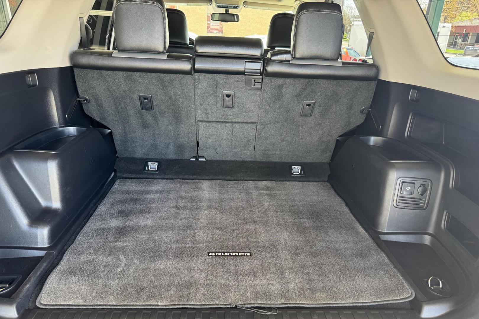 2015 Silver /Jet Black/Graystone Toyota 4Runner SR5 Premium (JTEBU5JR1F5) with an V6 4.0 Liter engine, Automatic transmission, located at 2304 W. Main St., Boise, ID, 83702, (208) 342-7777, 43.622105, -116.218658 - Hard To Find! Great To Own! New Tires Too! - Photo#18