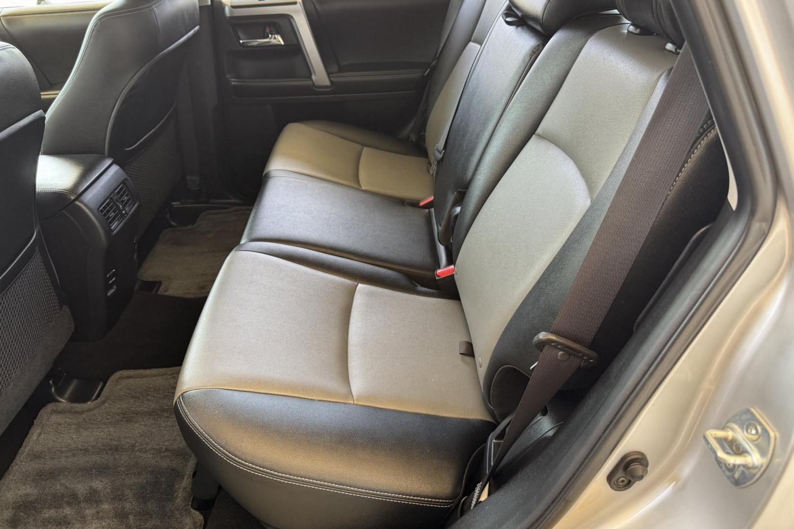 2015 Silver /Jet Black/Graystone Toyota 4Runner SR5 Premium (JTEBU5JR1F5) with an V6 4.0 Liter engine, Automatic transmission, located at 2304 W. Main St., Boise, ID, 83702, (208) 342-7777, 43.622105, -116.218658 - Hard To Find! Great To Own! New Tires Too! - Photo#7