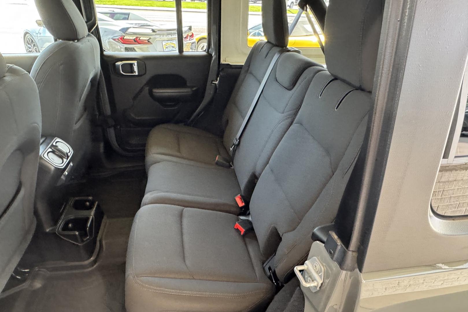 2019 Destroyer Gray /Black Jeep Wrangler Unlimited Sport (1C4HJXDNXKW) with an 4 Cyl 2.0 Liter Turbo engine, Automatic 8 Speed transmission, located at 2304 W. Main St., Boise, ID, 83702, (208) 342-7777, 43.622105, -116.218658 - Ready To Play! - Photo#12