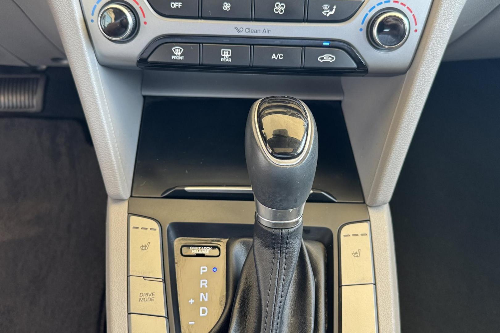 2018 Steel Gray /Gray Hyundai Elantra (KMHD84LF6JU) with an 4 Cyl 2.0 Liter engine, Automatic transmission, located at 2304 W. Main St., Boise, ID, 83702, (208) 342-7777, 43.622105, -116.218658 - Photo#7