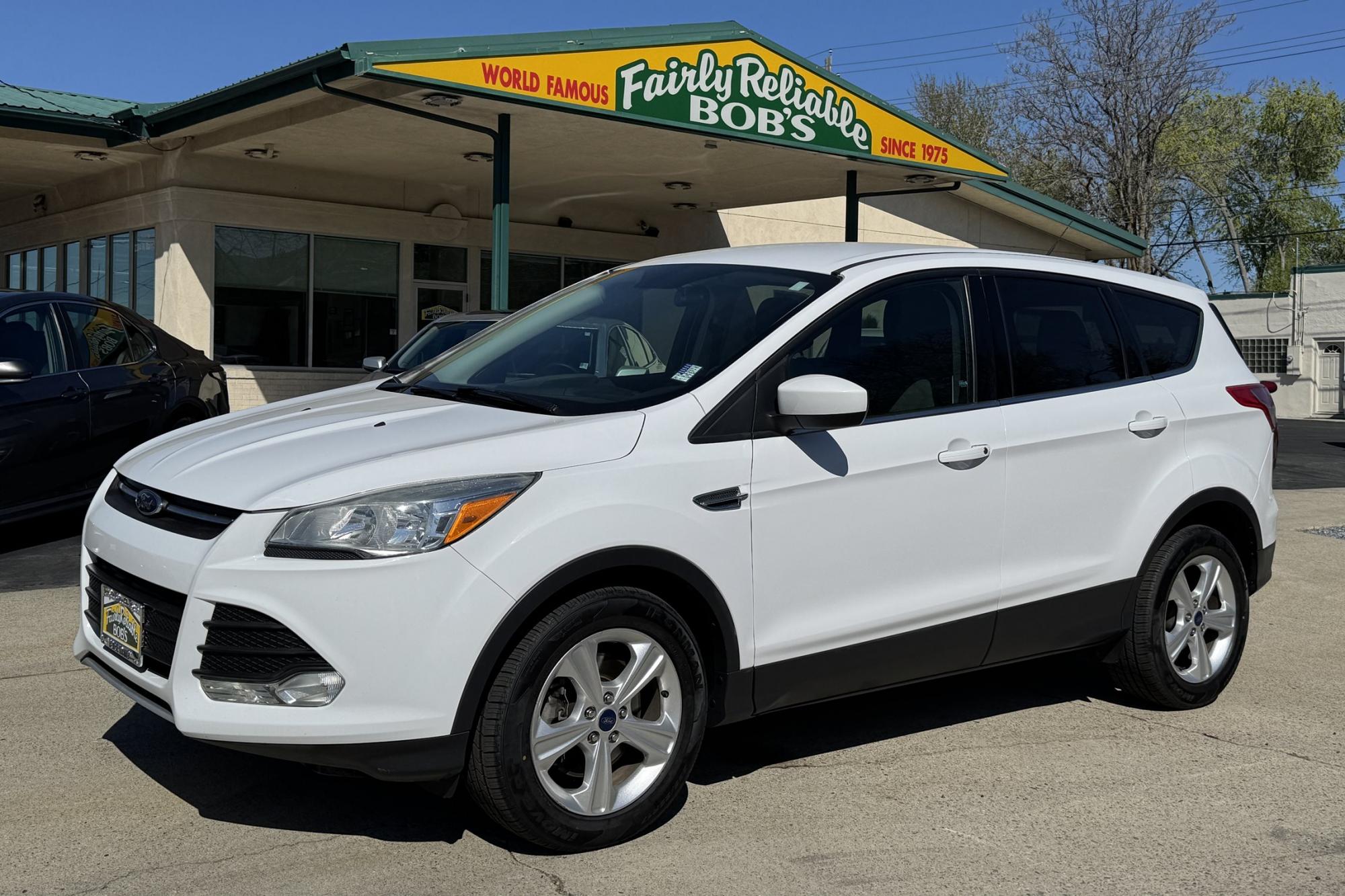 photo of 2016 Ford Escape SE