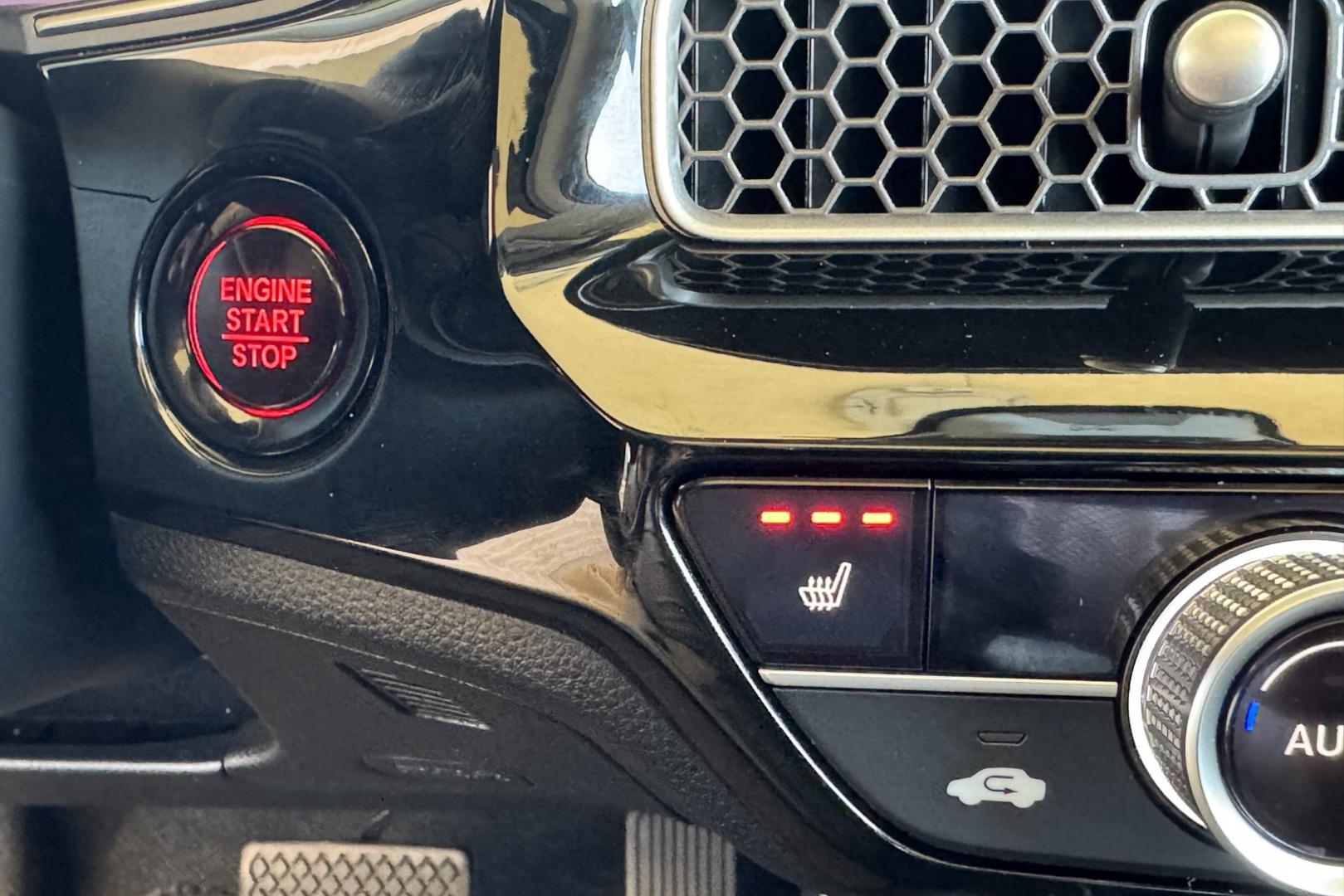 2022 Crystal Black Pearl /Black Honda Civic Touring (2HGFE1F95NH) with an 4 Cyl 1.5 Liter Turbo engine, Automatic transmission, located at 2304 W. Main St., Boise, ID, 83702, (208) 342-7777, 43.622105, -116.218658 - Remaining Factory Warranty! Great Cars! - Photo#12