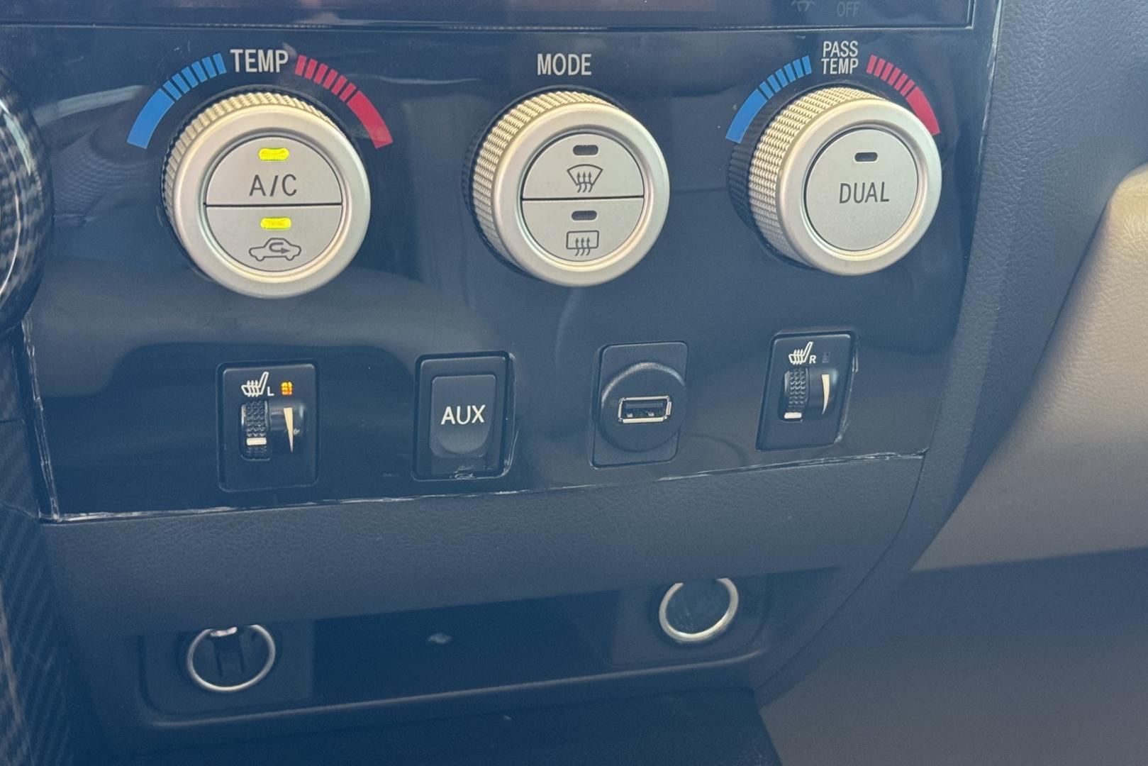 2008 Green /Tan Toyota Tundra Double Cab Limited (5TFDV58118X) with an V8 5.7 Liter engine, Automatic transmission, located at 2304 W. Main St., Boise, ID, 83702, (208) 342-7777, 43.622105, -116.218658 - Hard To Find! Great To Own! - Photo#7