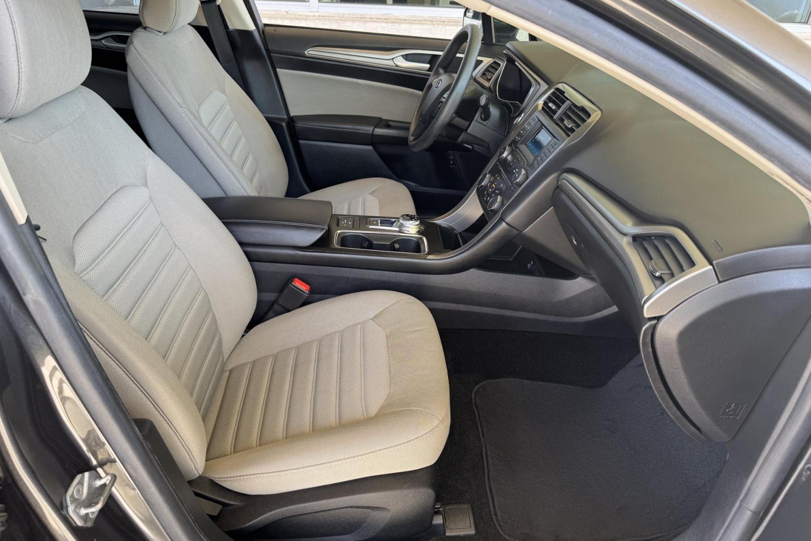 2018 Gray /Gray Ford Fusion Hybrid (3FA6P0UU9JR) with an 4 Cyl 2.0 Liter Hybrid engine, Automatic transmission, located at 2304 W. Main St., Boise, ID, 83702, (208) 342-7777, 43.622105, -116.218658 - New Tires! Great Fuel Economy! - Photo#13