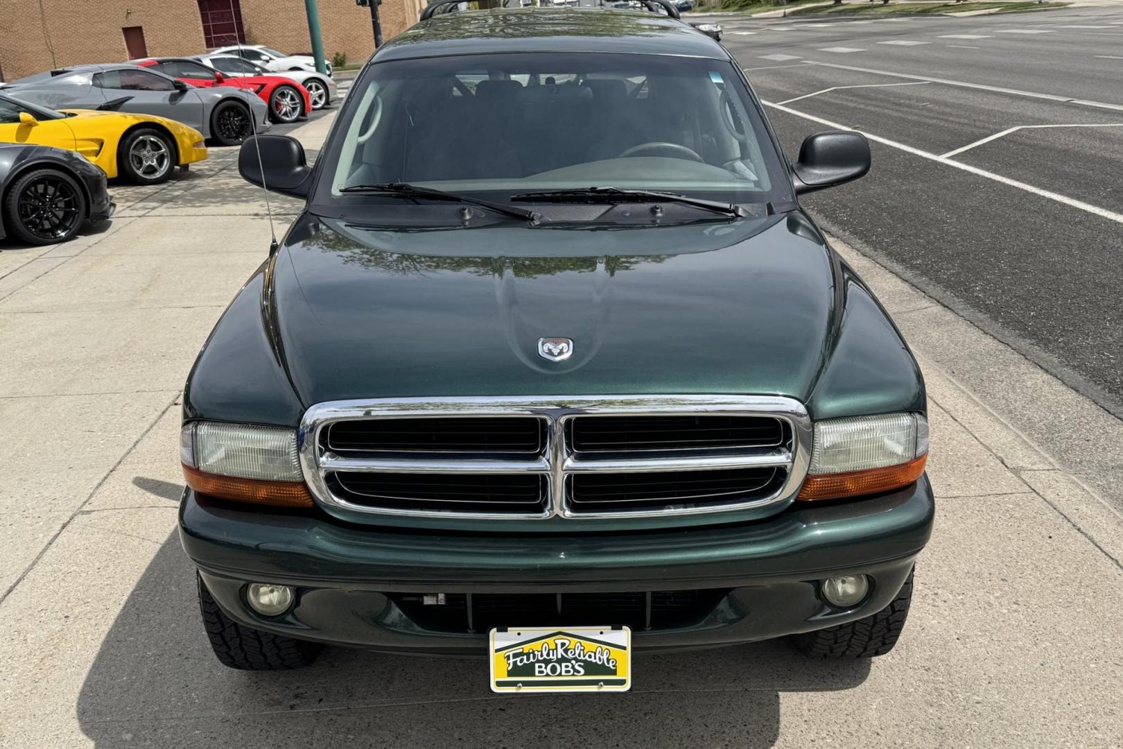 2002 Green /Gray Dodge Durango SLT (1B4HS48N62F) with an V8 4.7 Liter engine, Automatic transmission, located at 2304 W. Main St., Boise, ID, 83702, (208) 342-7777, 43.622105, -116.218658 - 8 Passenger! New Tires! Only 63k Miles! - Photo#3