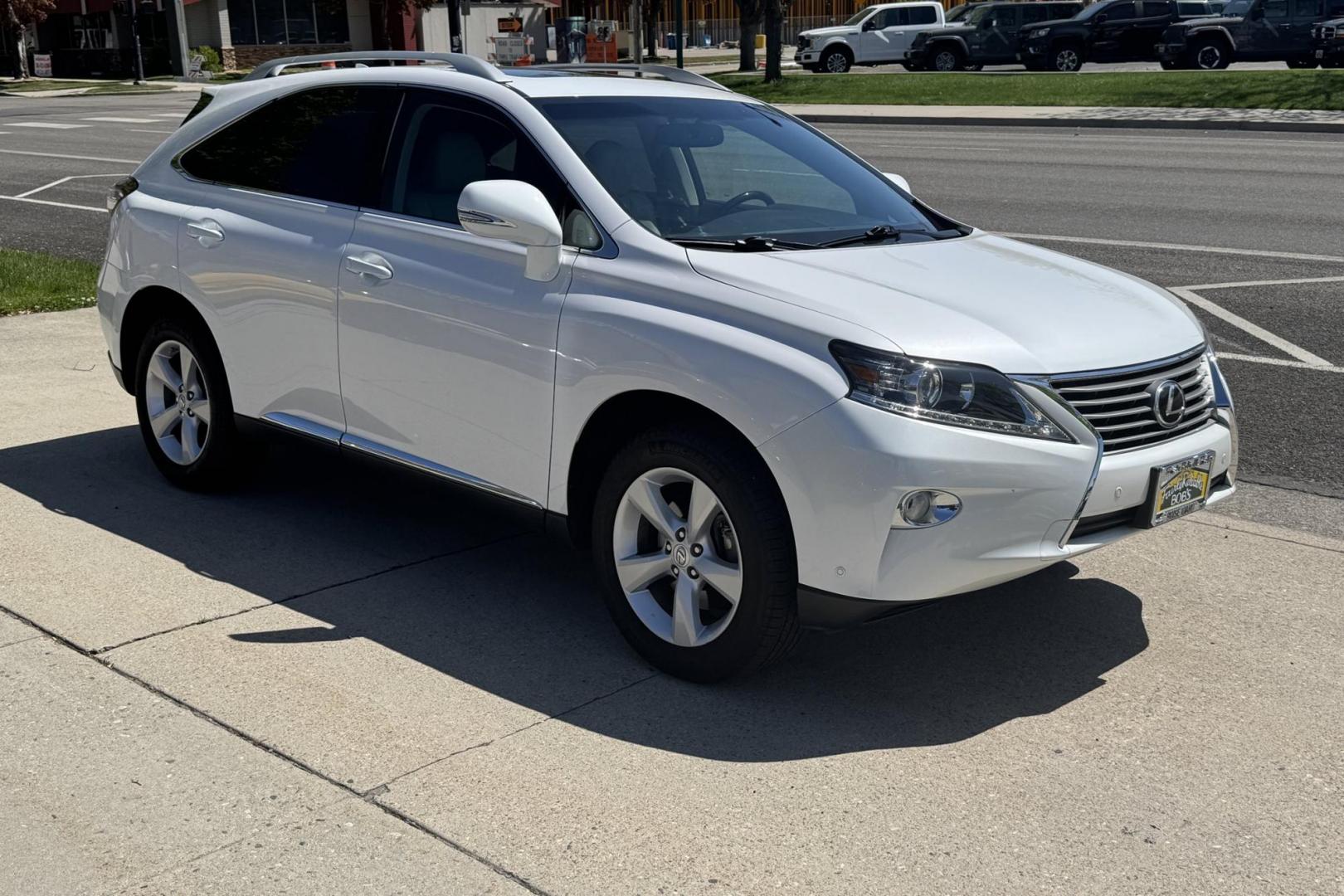 2015 Eminent White Pearl /Gray Lexus RX 350 (2T2BK1BA8FC) with an V6 3.5 Liter engine, Automatic 6 Speed transmission, located at 2304 W. Main St., Boise, ID, 83702, (208) 342-7777, 43.622105, -116.218658 - Outstanding Condition Lexus RX 350 With Only 36k Miles! - Photo#2
