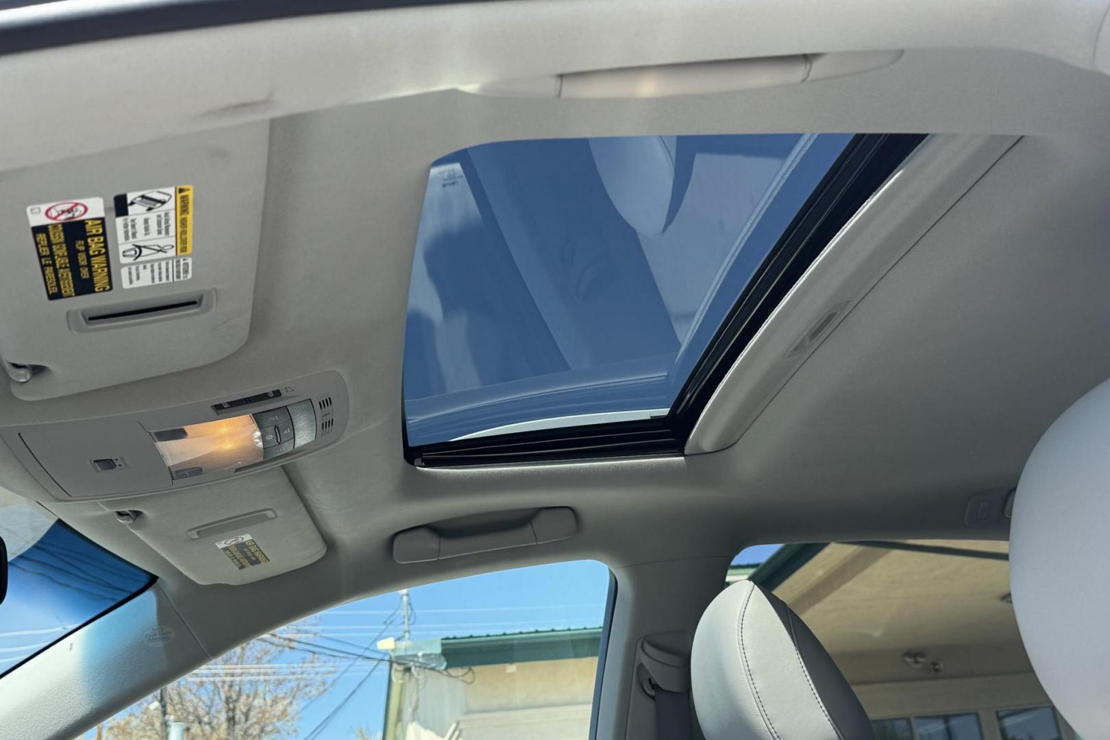 2015 Eminent White Pearl /Gray Lexus RX 350 (2T2BK1BA8FC) with an V6 3.5 Liter engine, Automatic 6 Speed transmission, located at 2304 W. Main St., Boise, ID, 83702, (208) 342-7777, 43.622105, -116.218658 - Outstanding Condition Lexus RX 350 With Only 36k Miles! - Photo#4