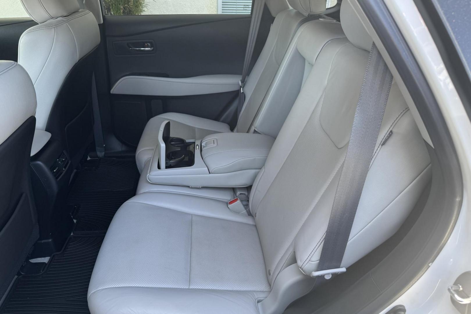2015 Eminent White Pearl /Gray Lexus RX 350 (2T2BK1BA8FC) with an V6 3.5 Liter engine, Automatic 6 Speed transmission, located at 2304 W. Main St., Boise, ID, 83702, (208) 342-7777, 43.622105, -116.218658 - Outstanding Condition Lexus RX 350 With Only 36k Miles! - Photo#12