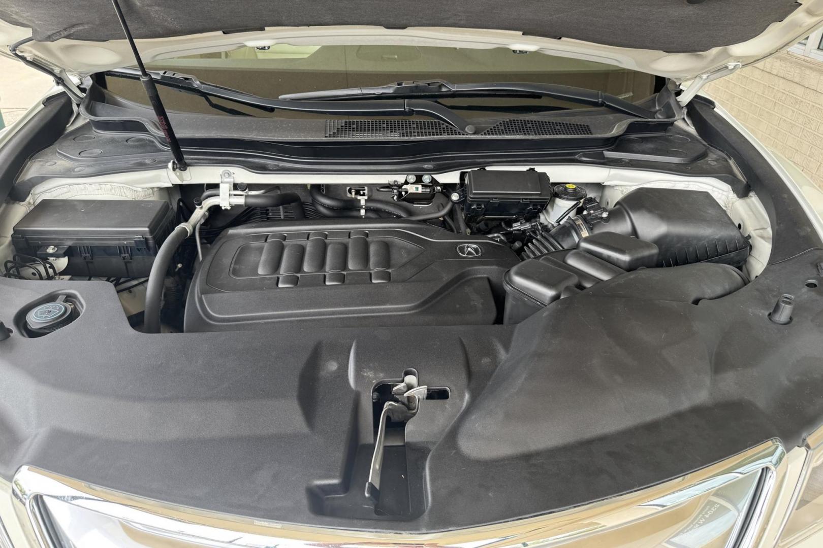 2015 White /Oak Acura MDX Tech (5FRYD4H49FB) with an V6 3.5 Liter engine, Automatic 6 Speed transmission, located at 2304 W. Main St., Boise, ID, 83702, (208) 342-7777, 43.622105, -116.218658 - New Tires! Well Maintained And Clean! - Photo#16